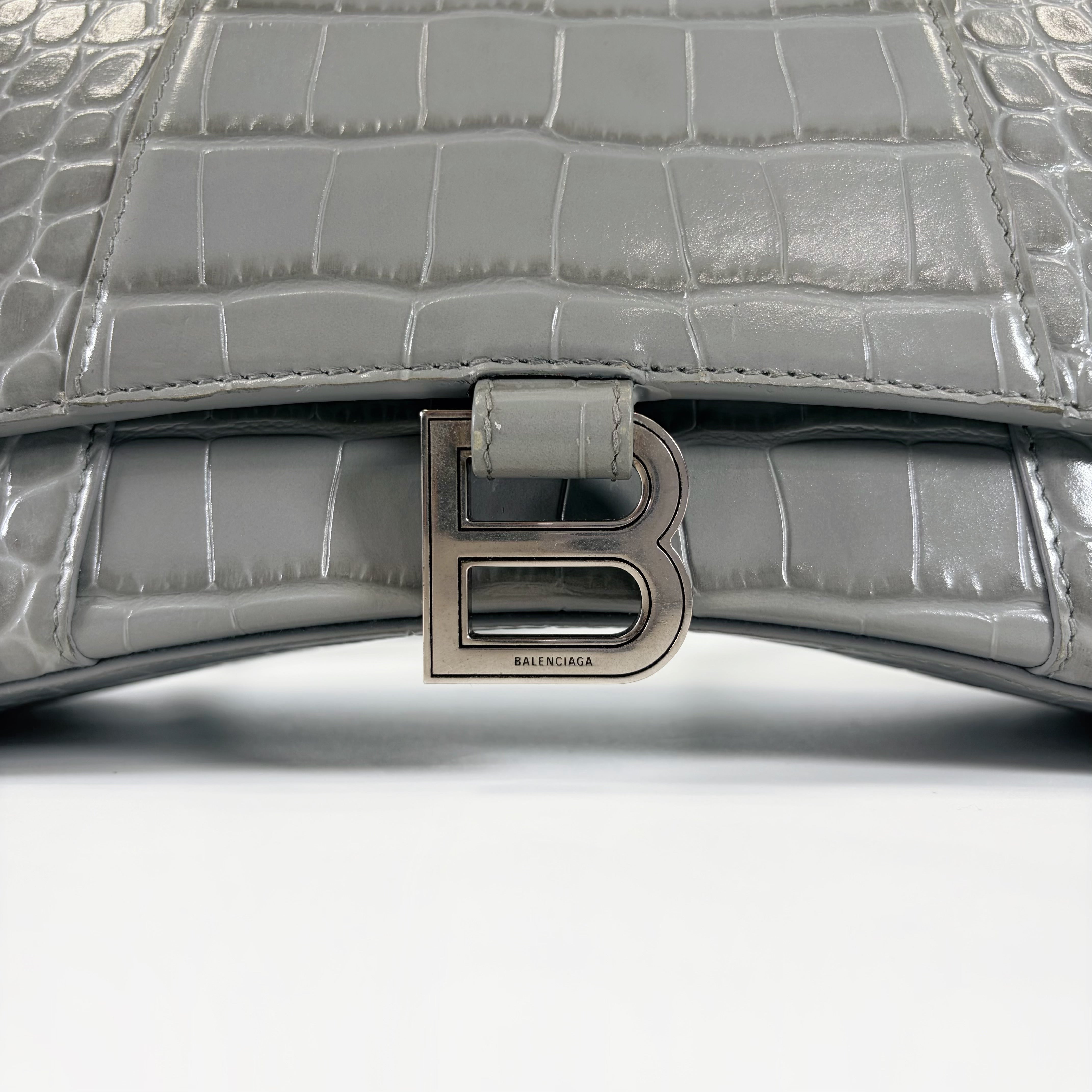 2603 secondhand BALENCIAGA Small Hourglass ring bag