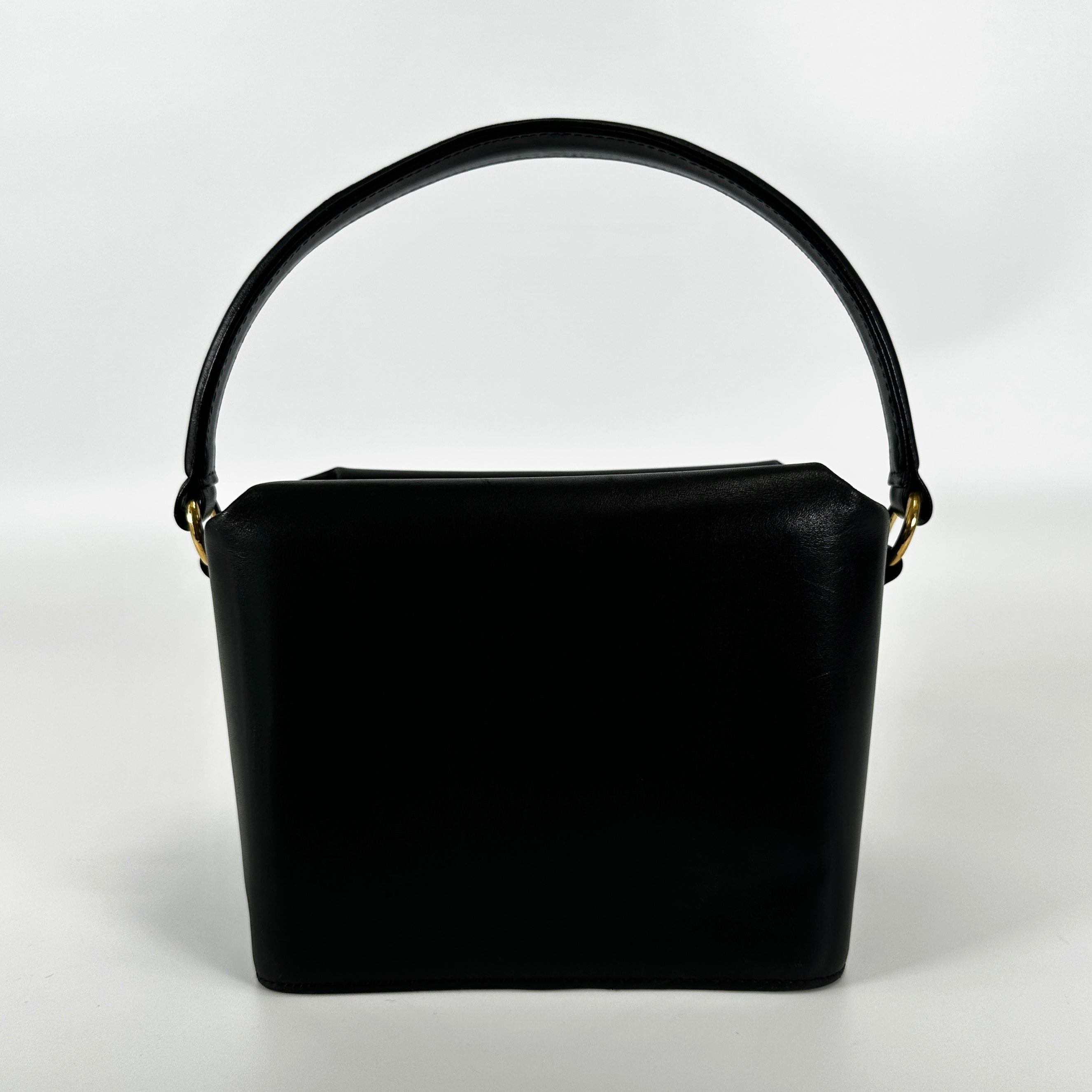 2604 secondhand GIVENCHY van hand bag