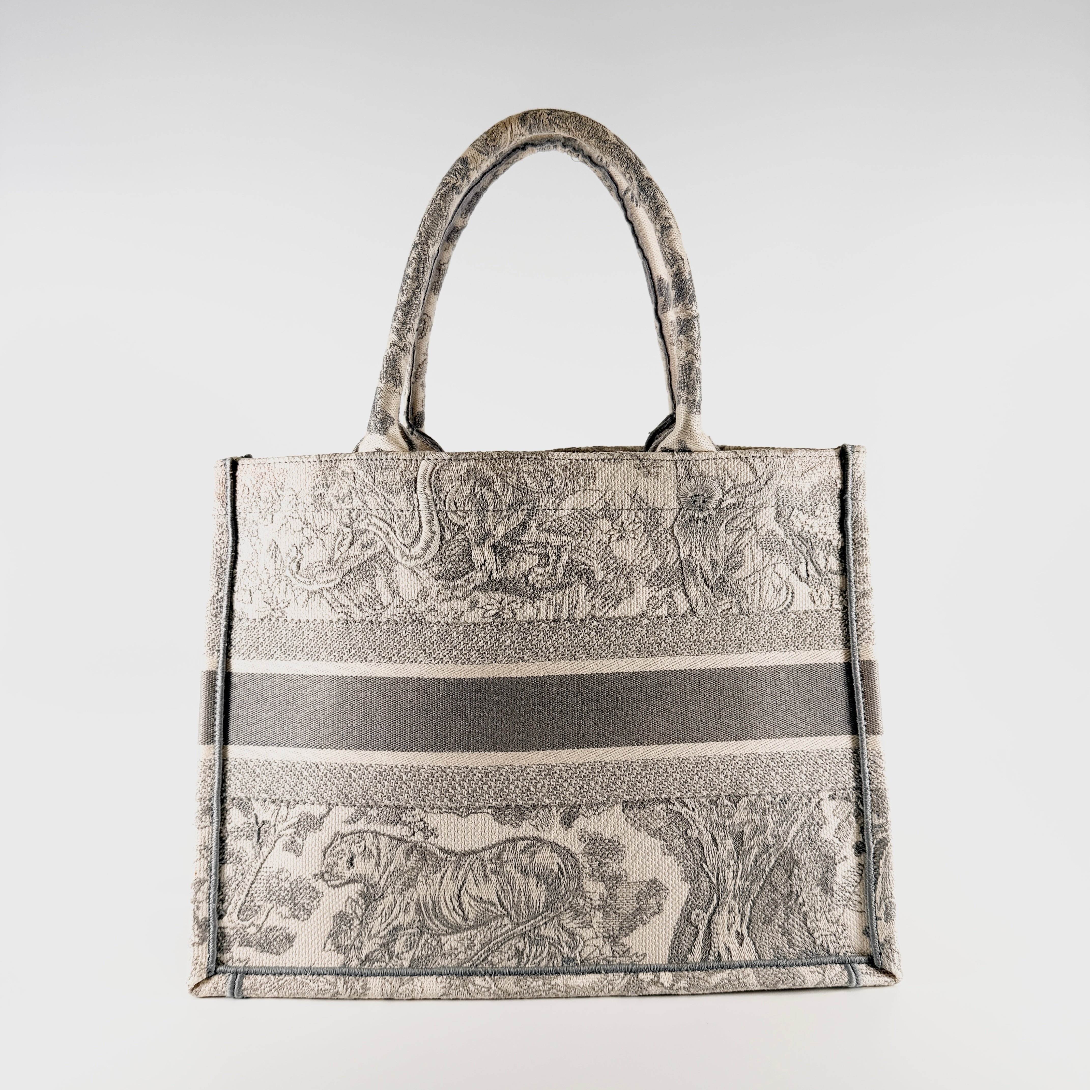 2605 secondhand ChristianDior Book Tote medium Toile Do Jui