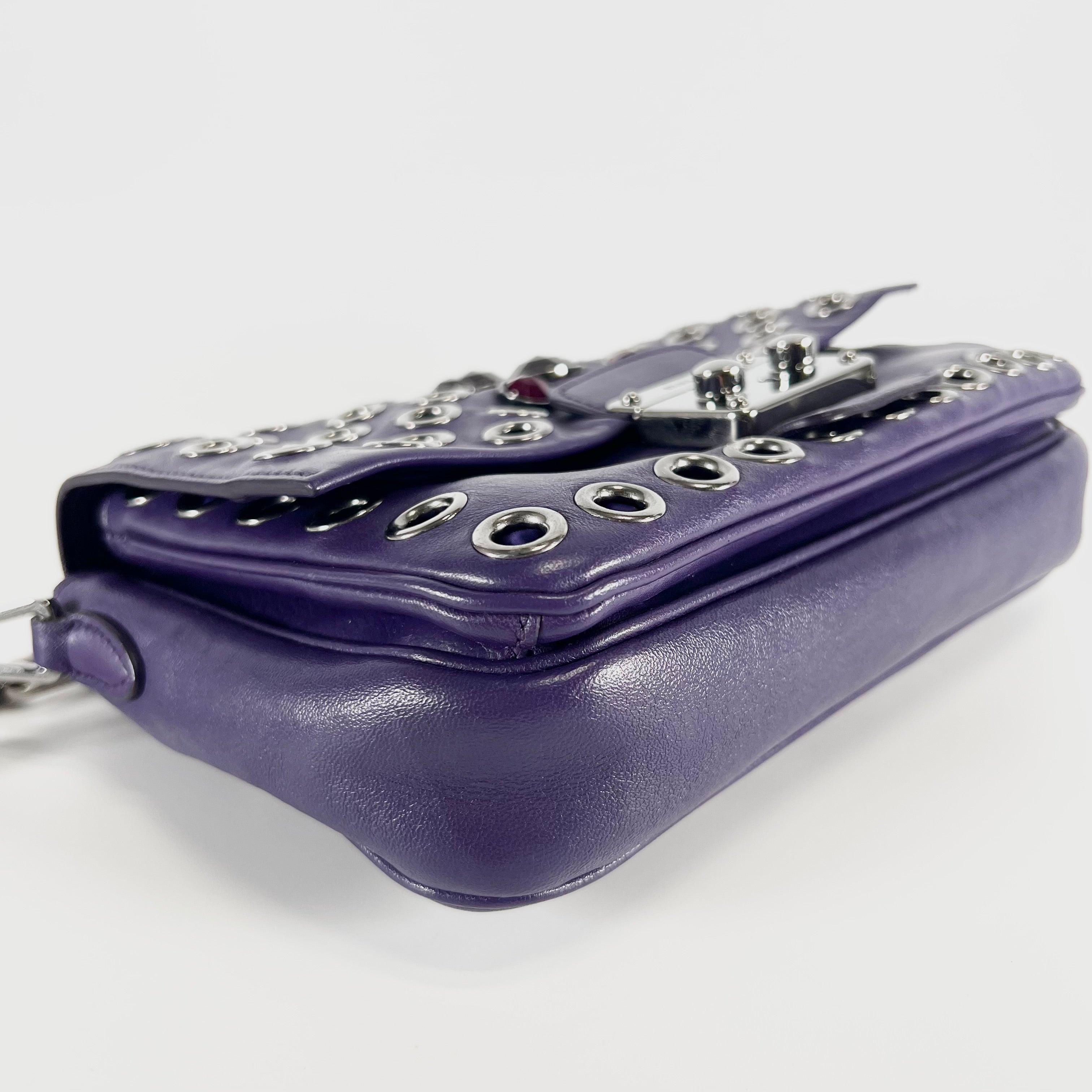 2606 secondhand MIUMIU Chain Shoulder Bag