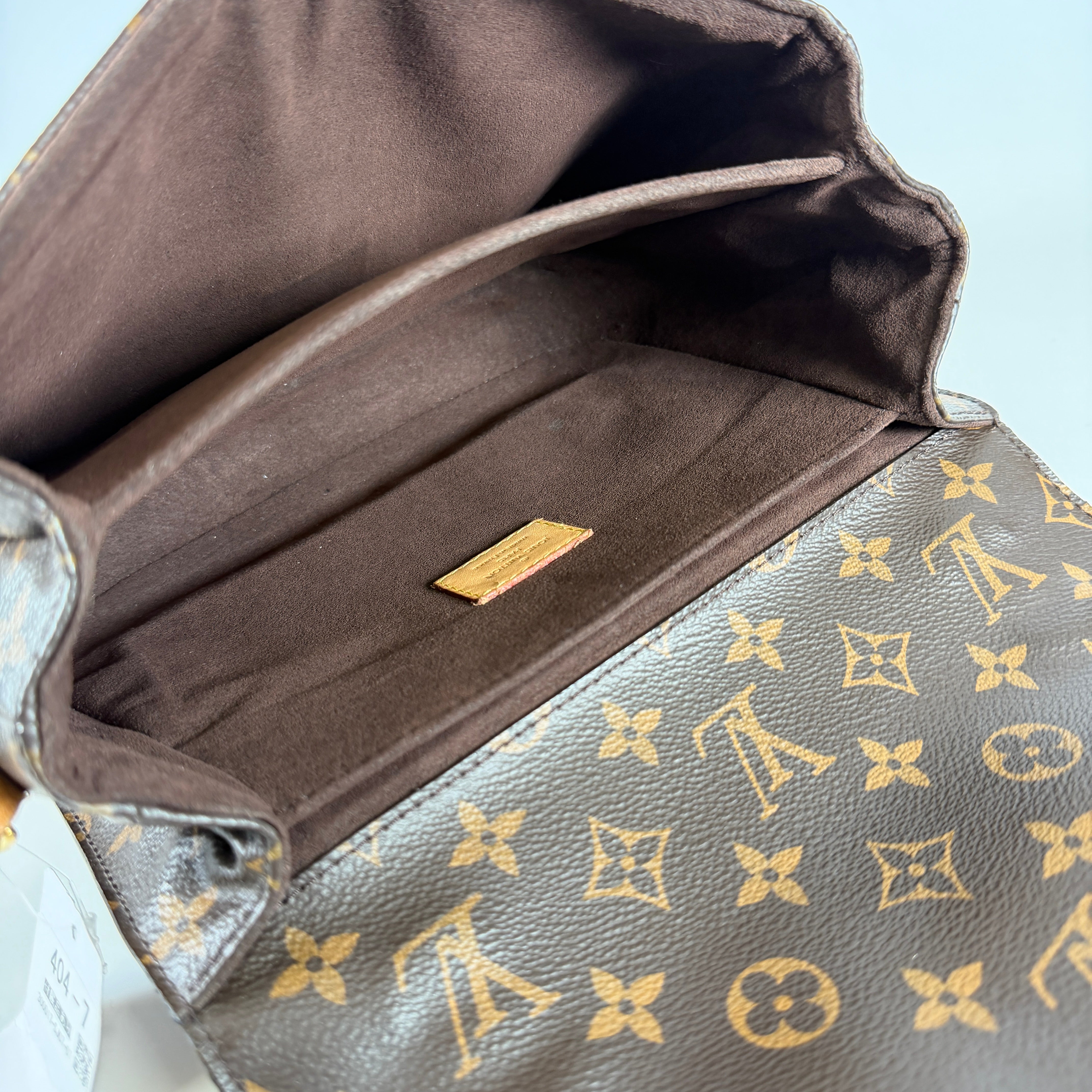 2603 secondhand LV Shoulder bag / Crossbody Bag Pochette Metis