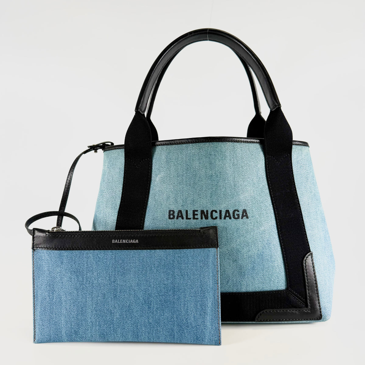 2608 secondhand BALENCIAGA cover M Tote Bag coating canvas 535269 blue pouch B