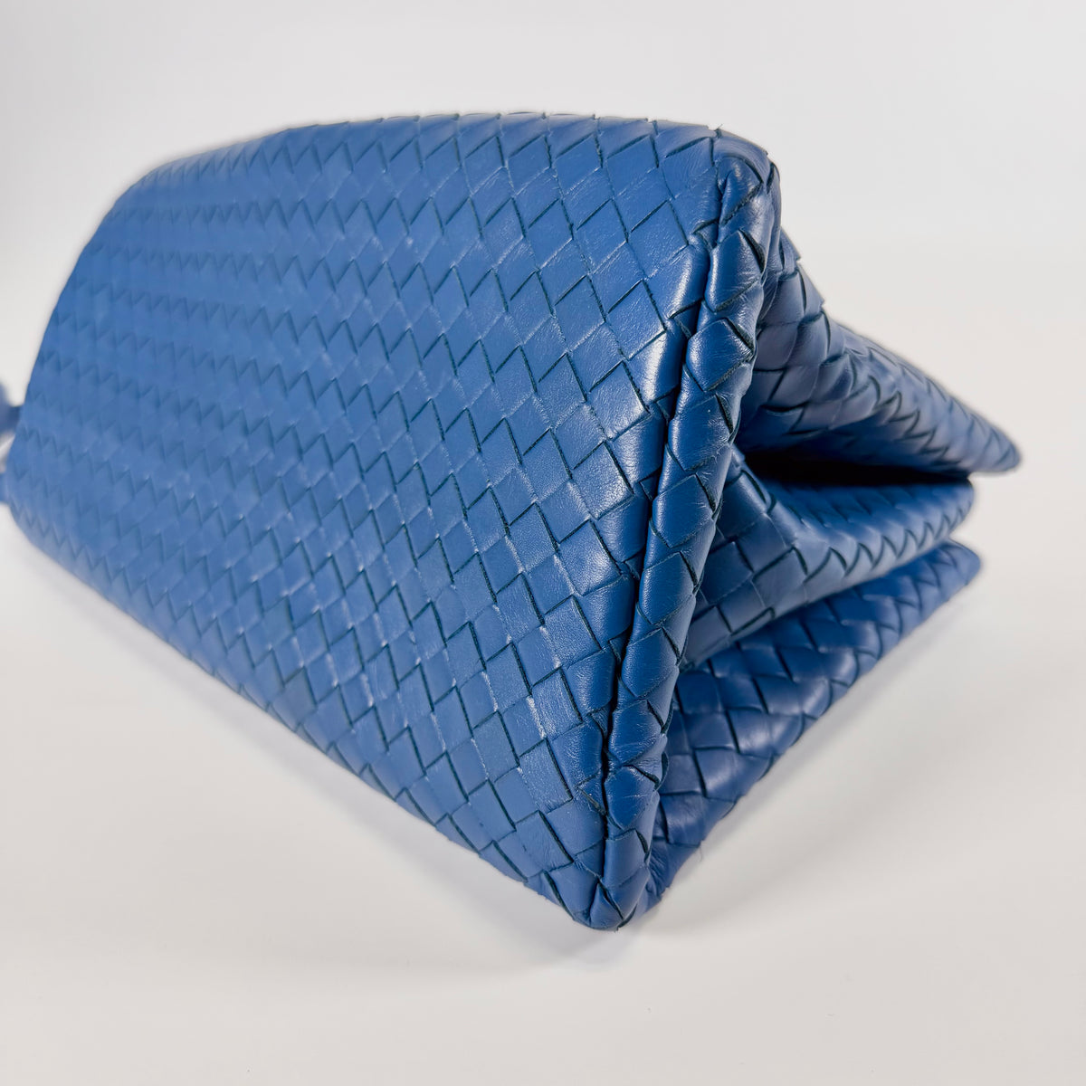 2608 secondhand BOTTEGAVENETA Intrecciato Rome leather 2WAY hand bag blue