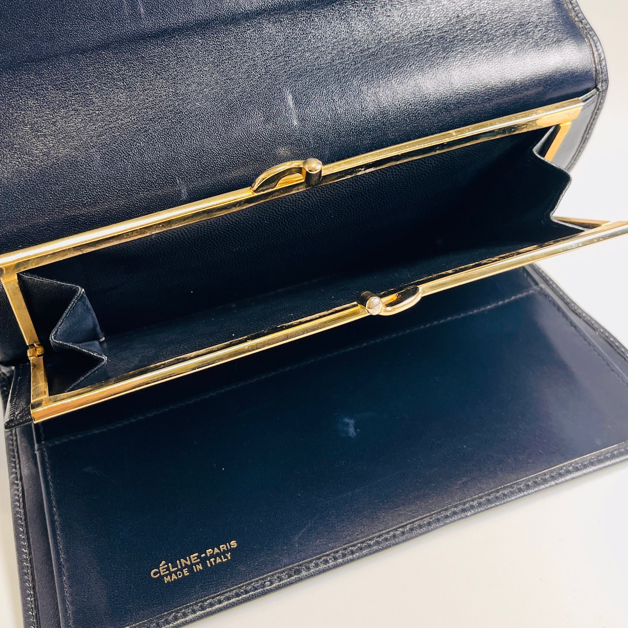 2603 secondhand CELINE Tri fold Long wallet carriage