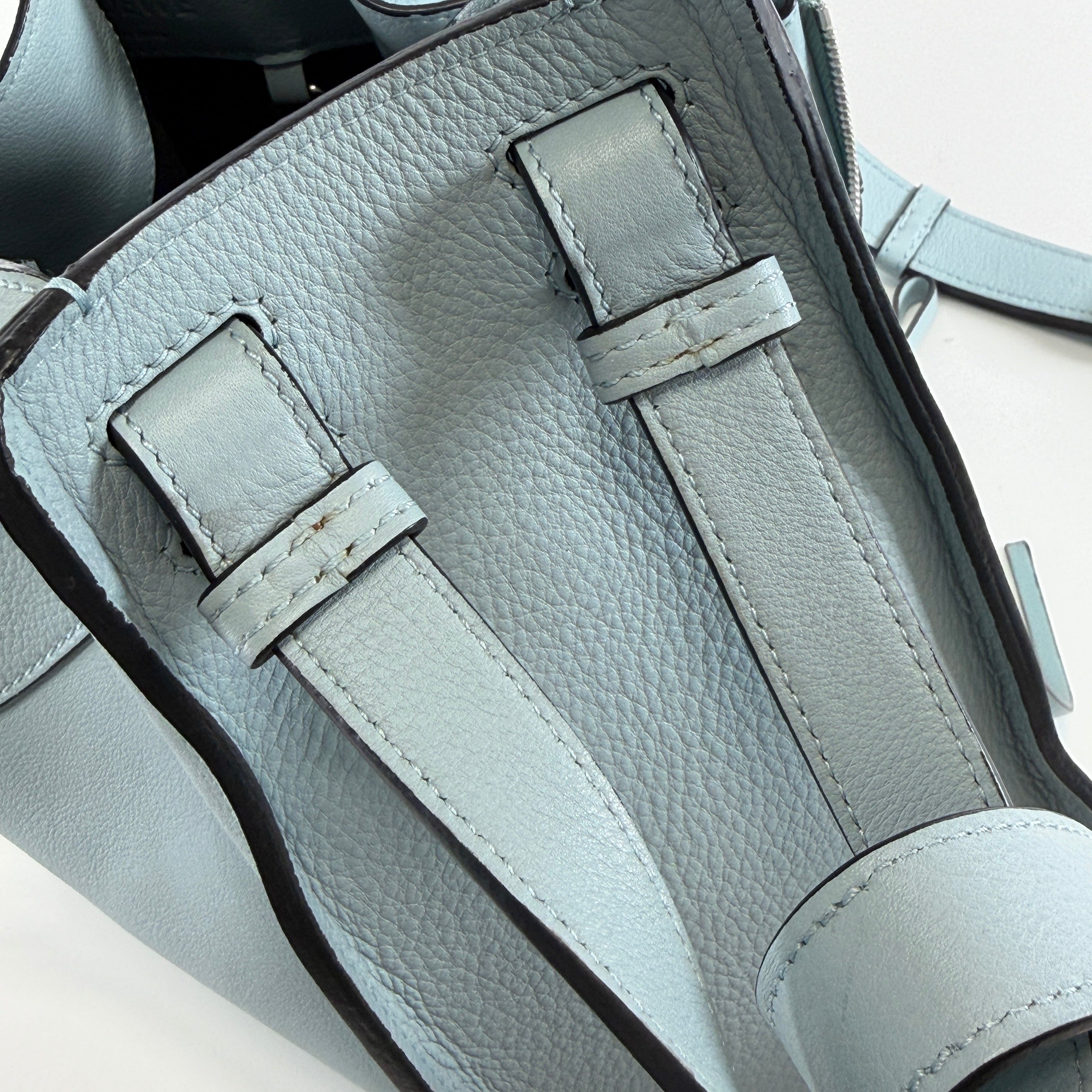 2604 secondhand LOEWE bag hammock Small Light blue / rain leather
