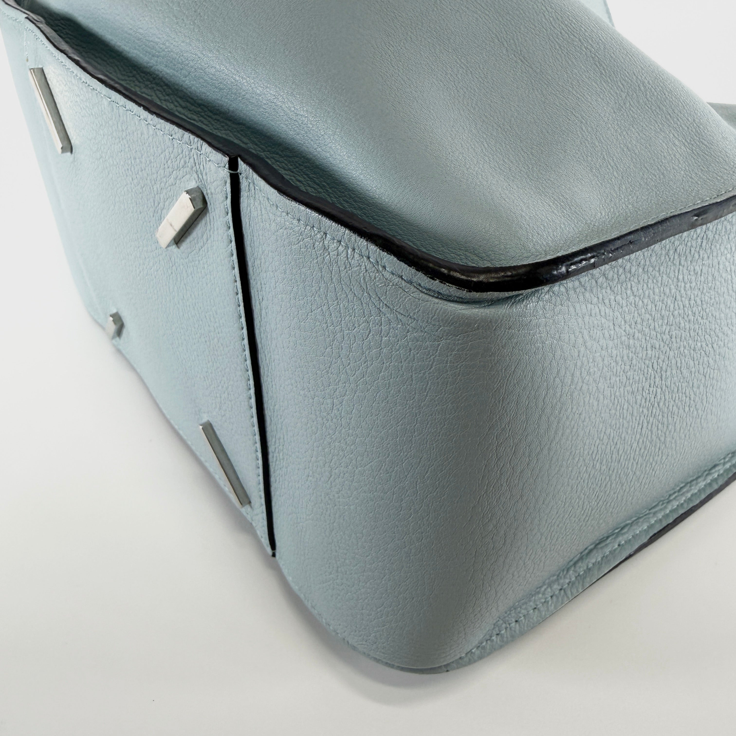 2604 secondhand LOEWE bag hammock Small Light blue / rain leather