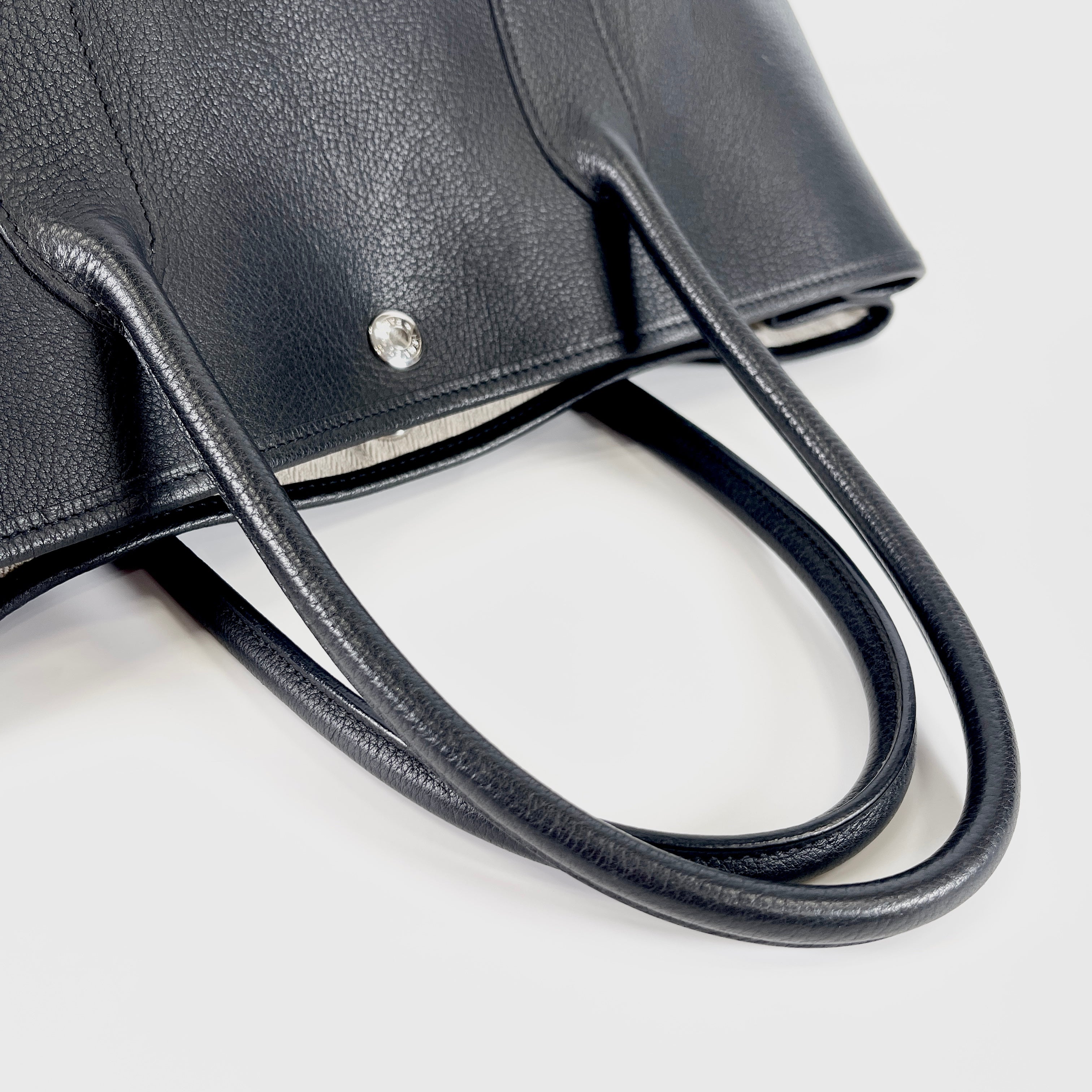 2604 secondhand HERMES Garden Party
