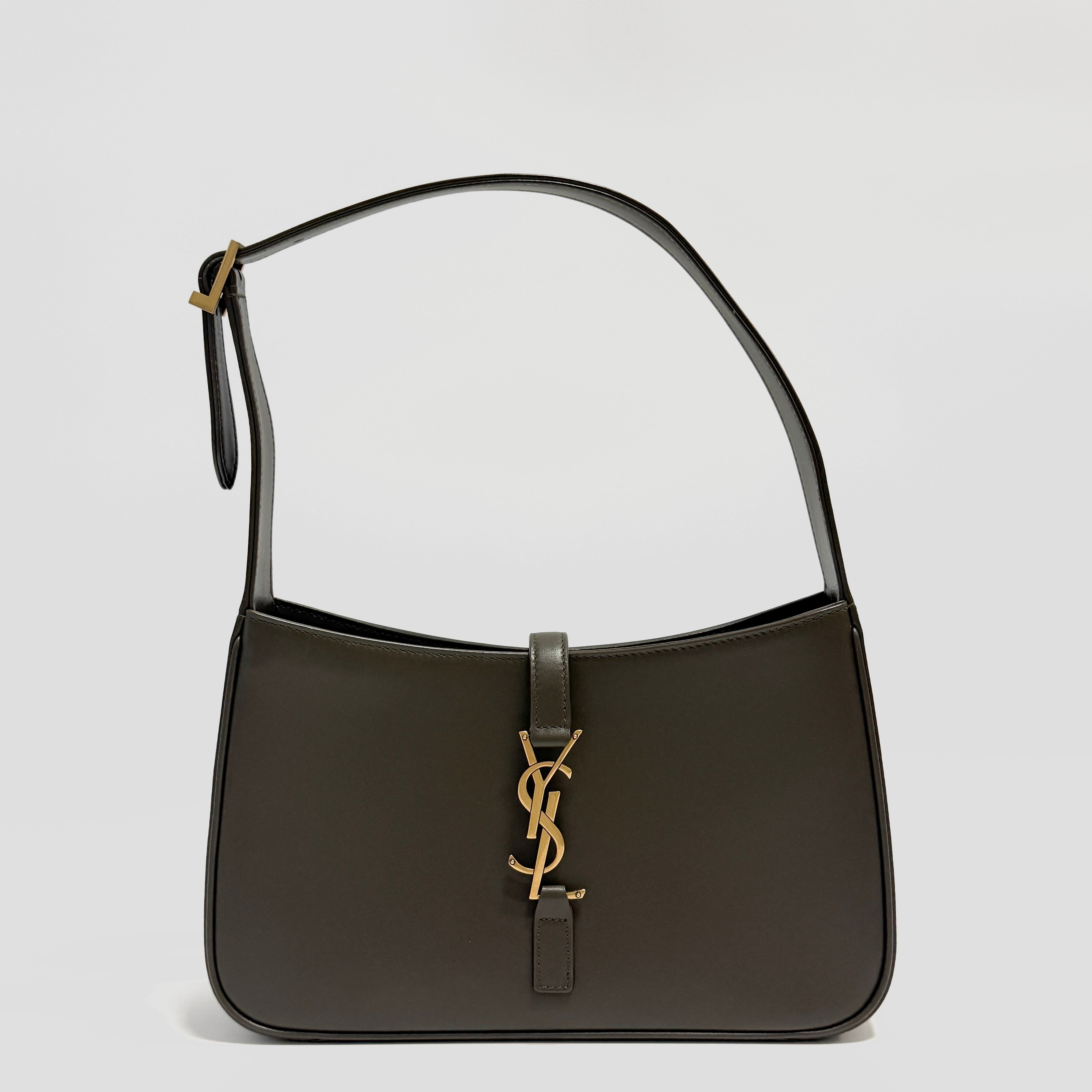 2604 secondhand SAINTLAURENT LE 5 A 7 hand bag