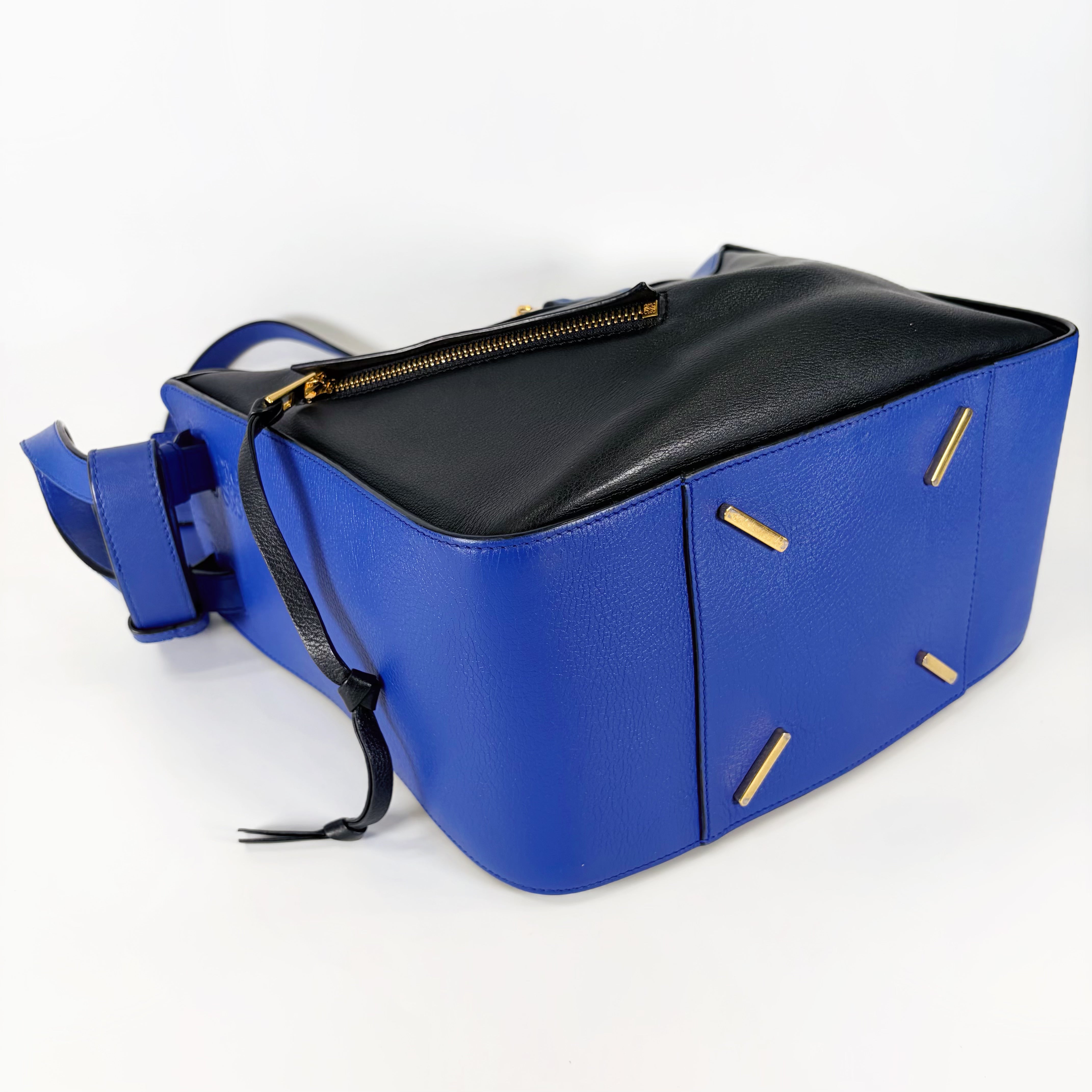 2604 secondhand LOEWE 2WAY hammock black × blue