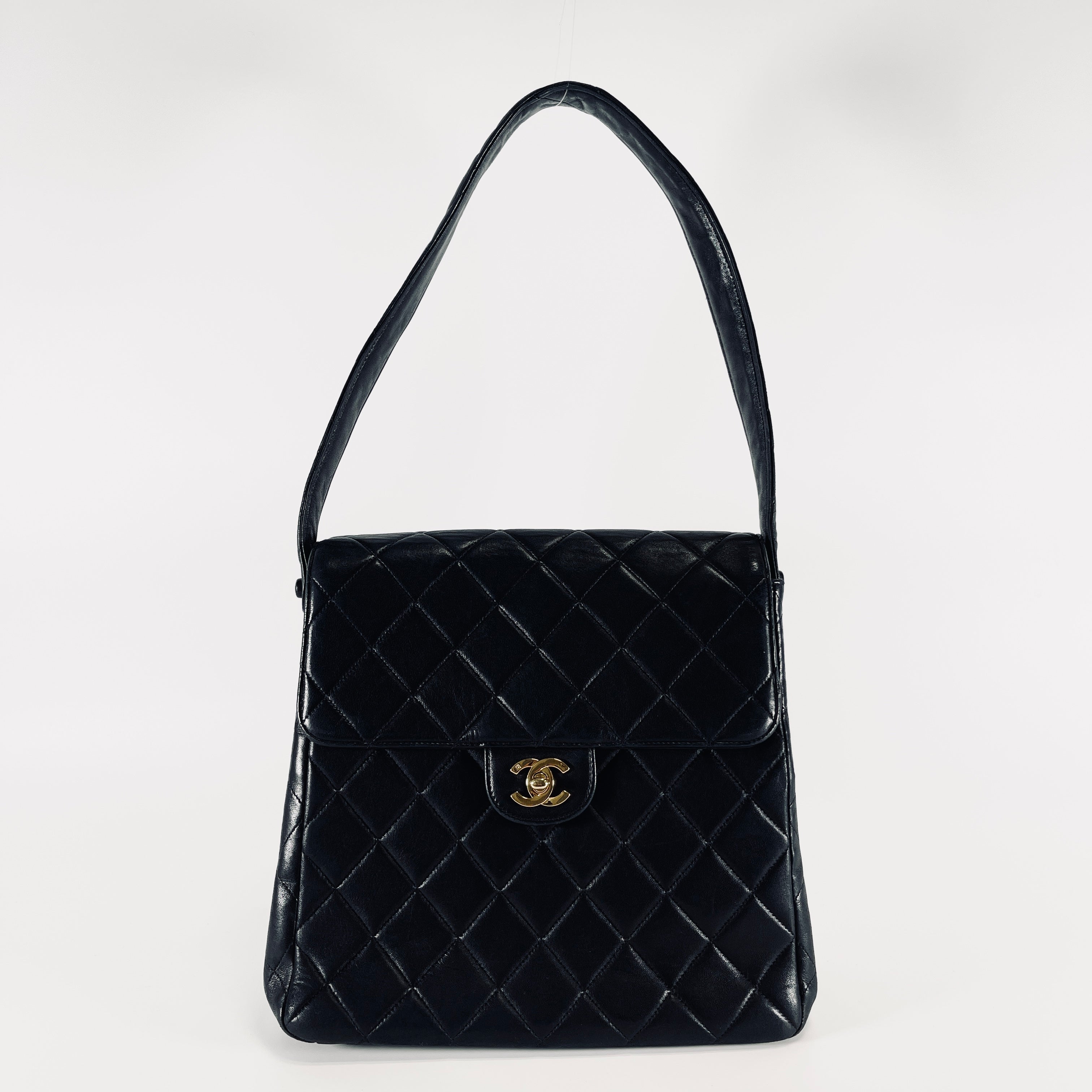 CHANEL Vintage Quilted Lambskin Single Flap Bag