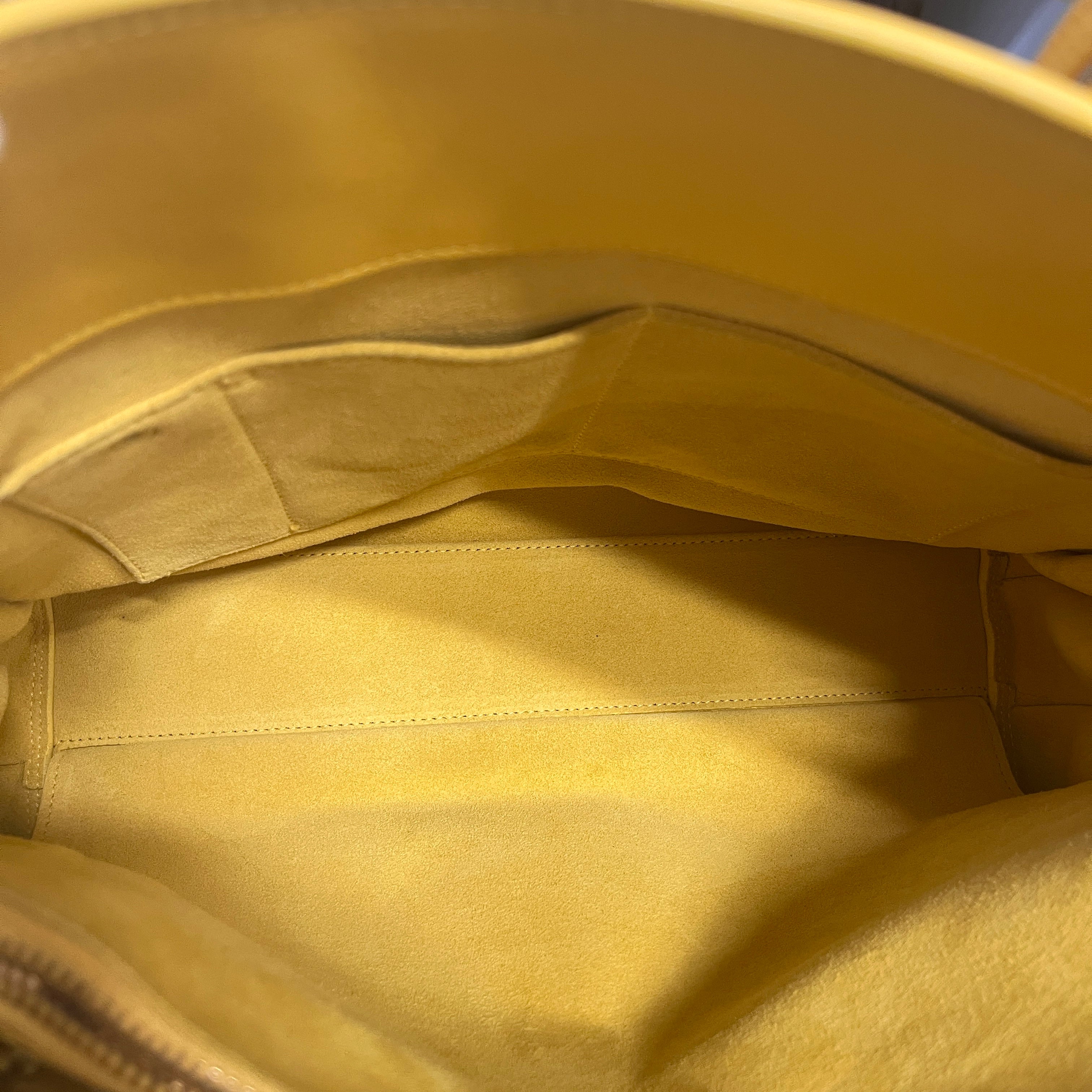 2604 secondhand SAINTLAURENT Tote