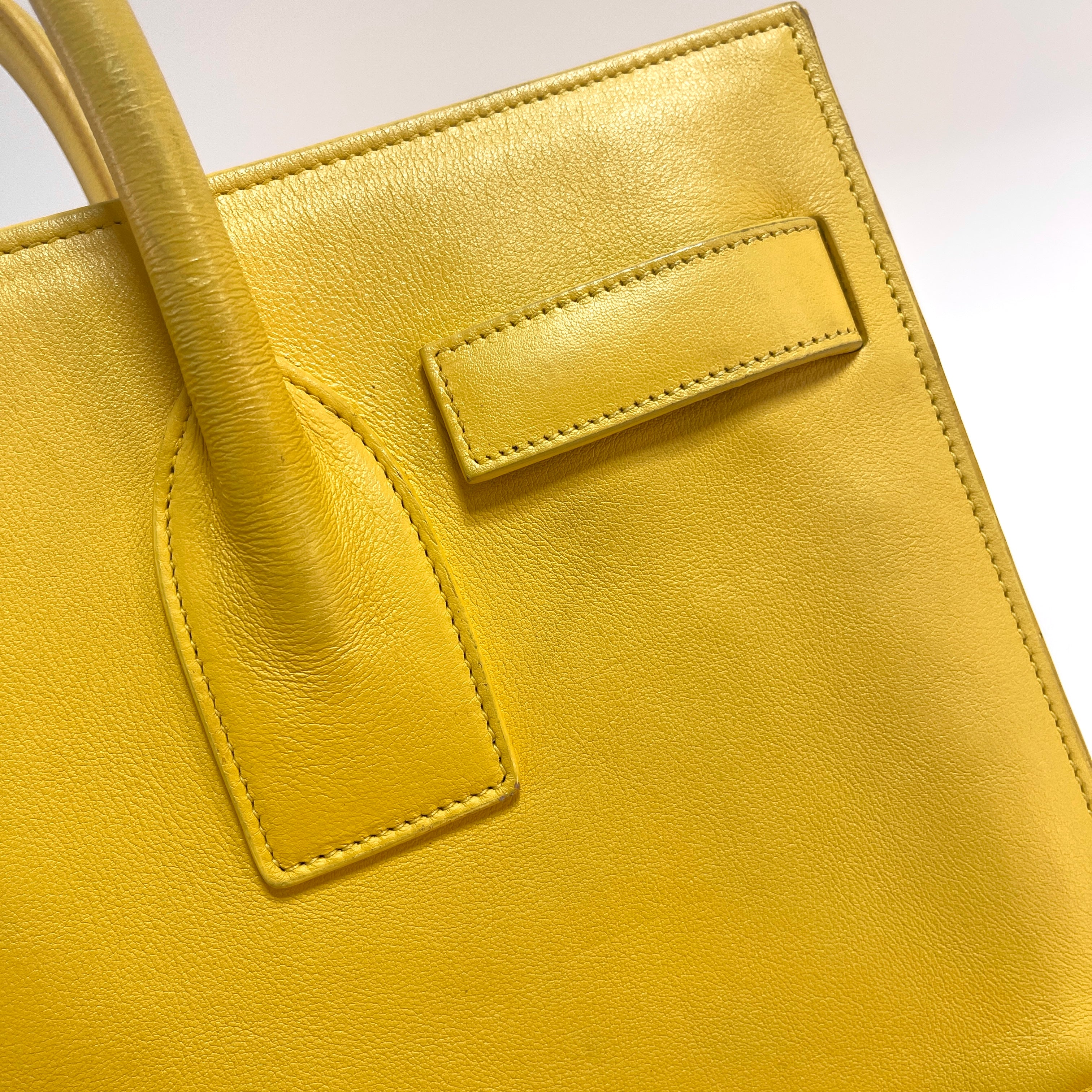 2604 secondhand SAINTLAURENT Tote