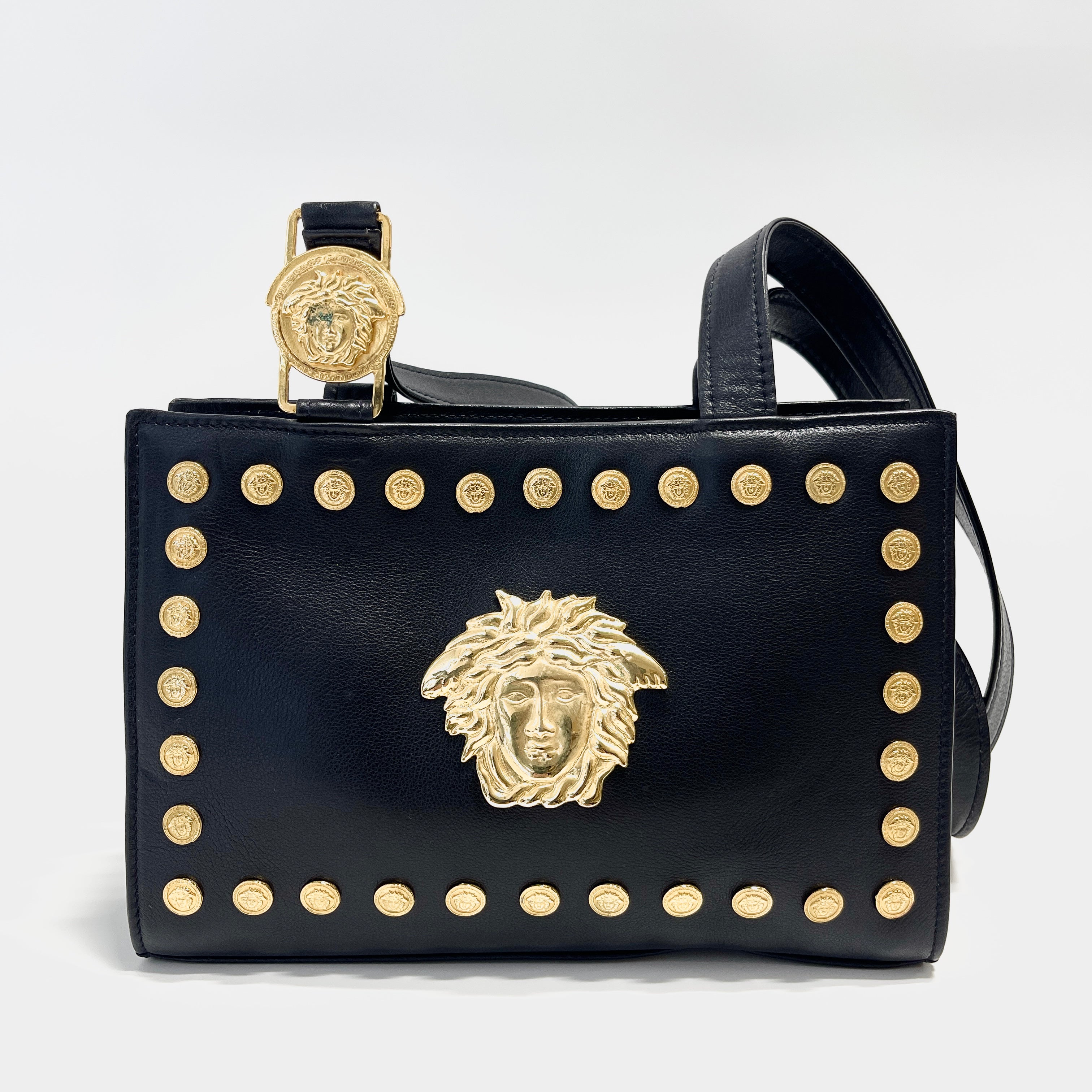 2605 secondhand VERSACE leather Medusa Shoulder bag black