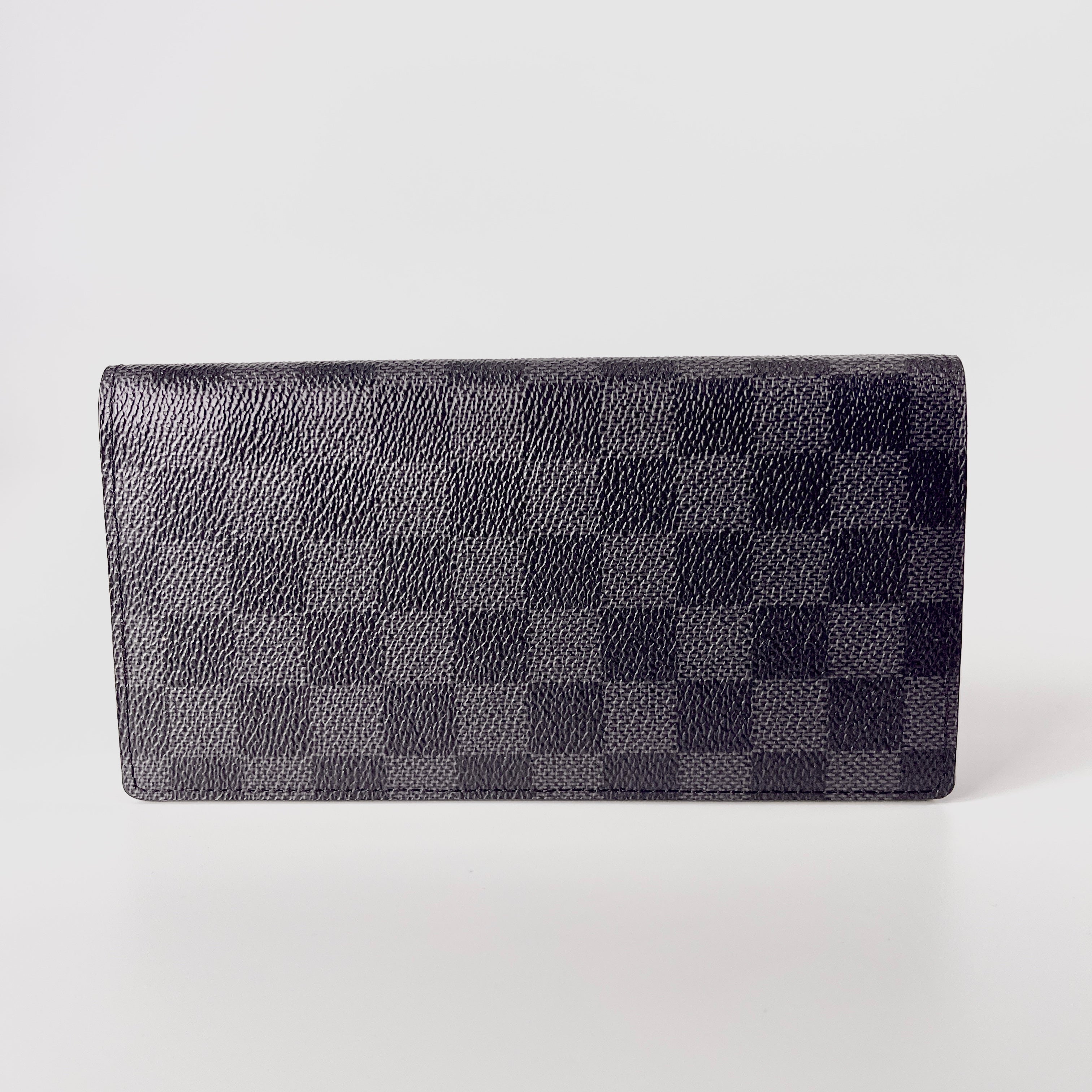 2603 secondhand LV Portefeuille Brother Damier Graphite initial