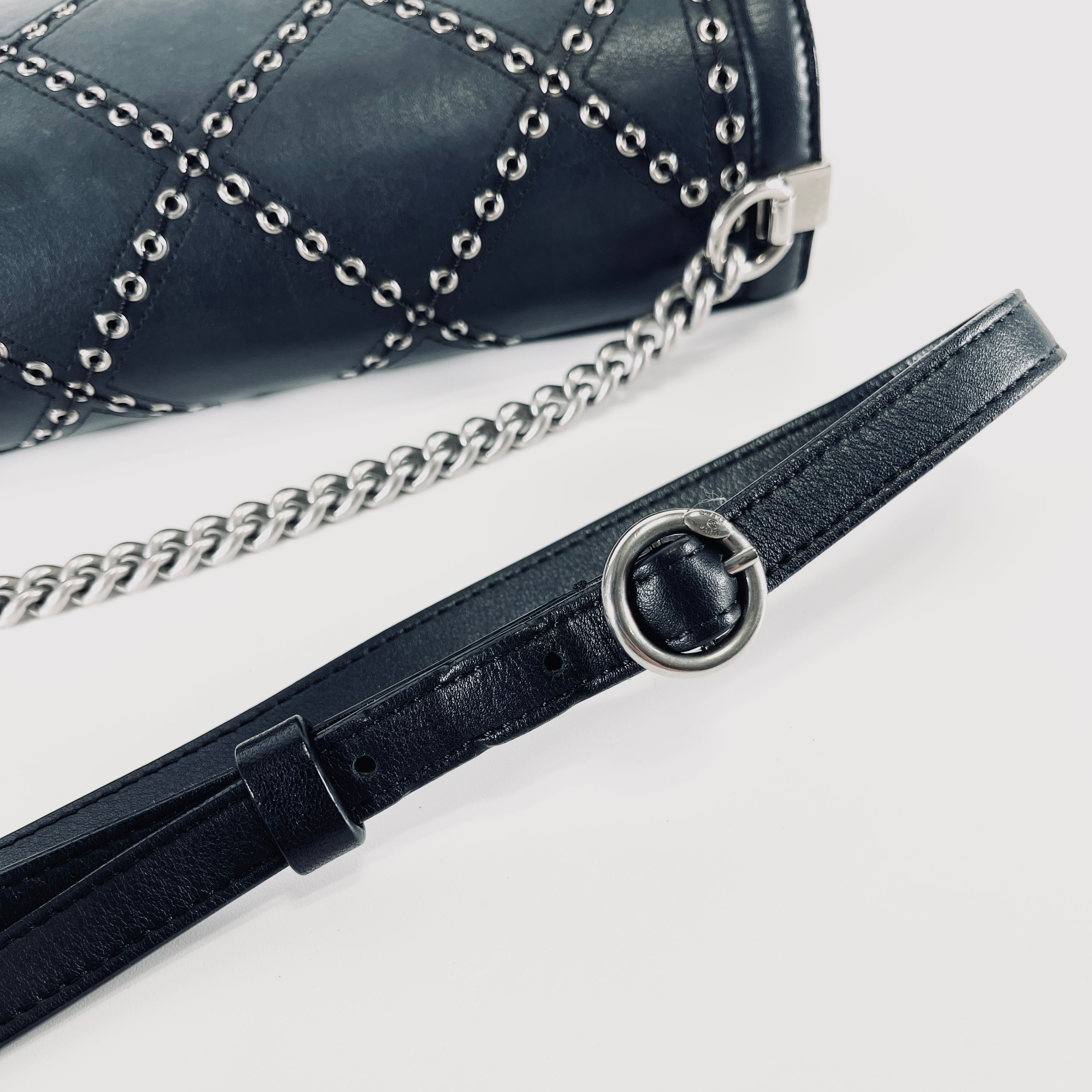 2605 secondhand CHANEL Shoulder bag