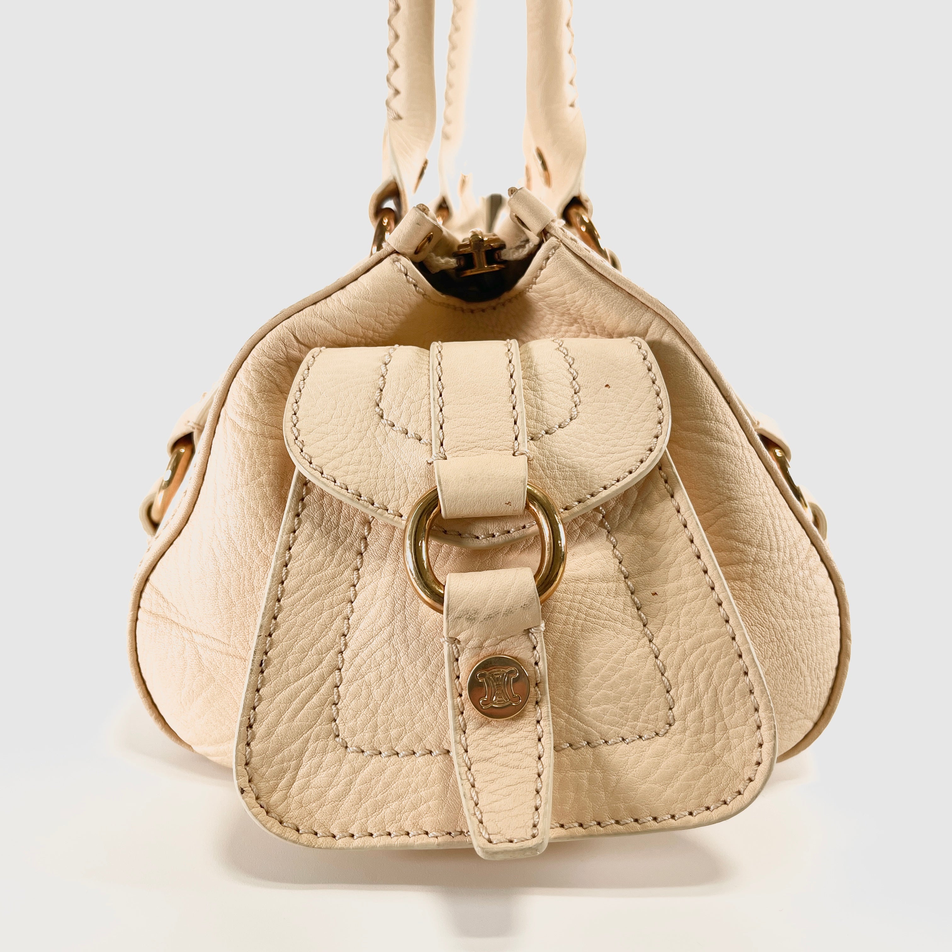 2605 secondhand CELINE hand bag