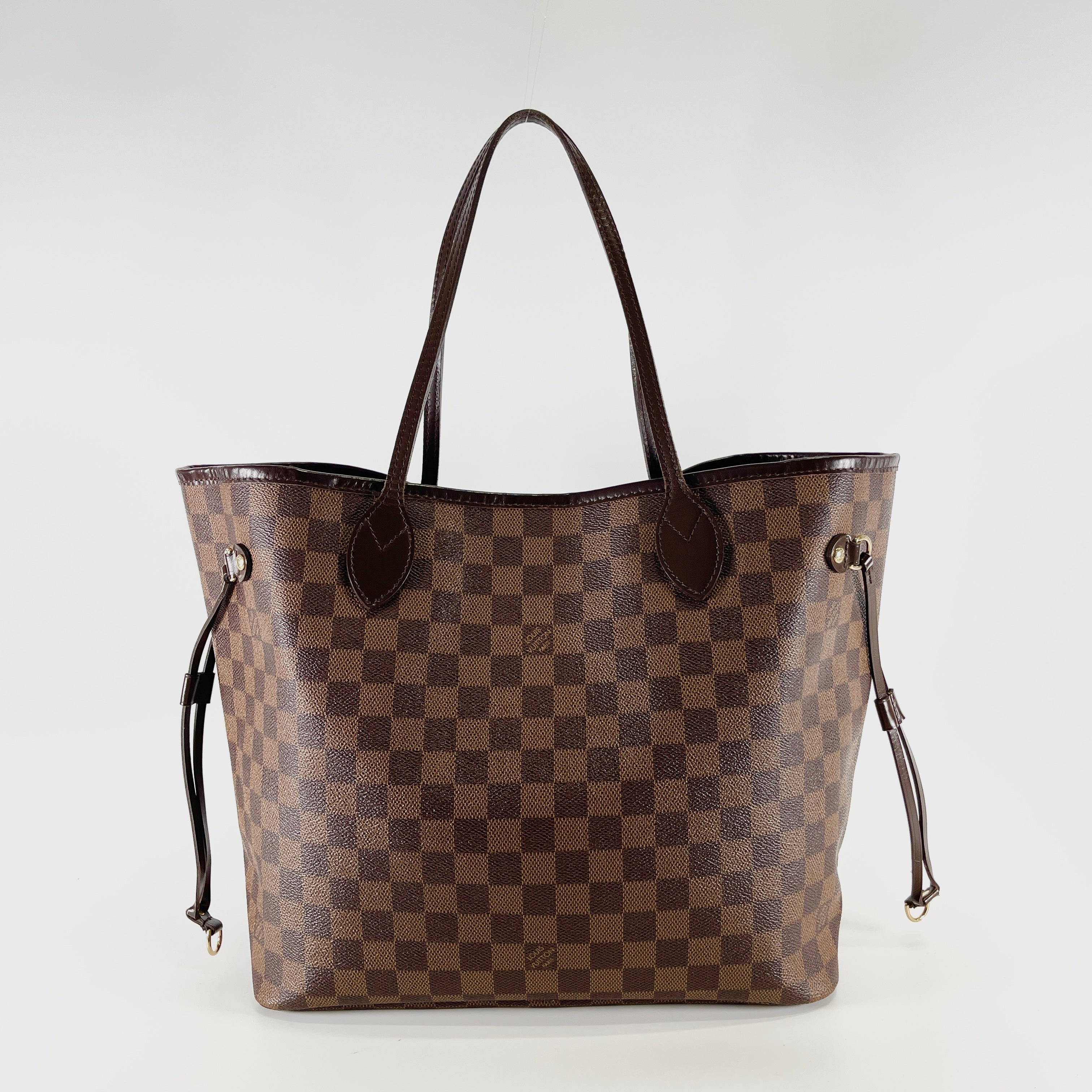 2605 secondhand LV Neverfull