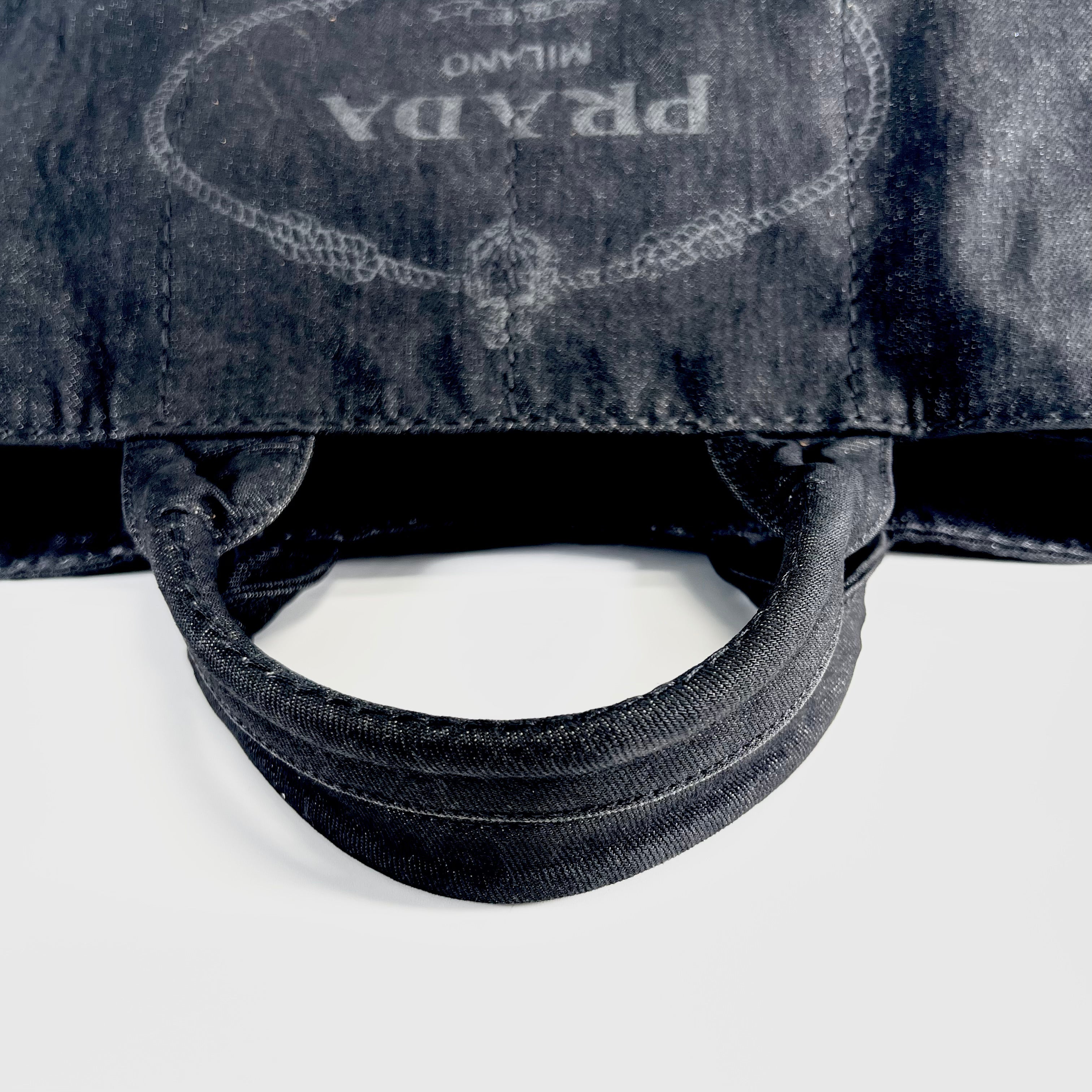 2605 secondhand Prada Canapa Tote