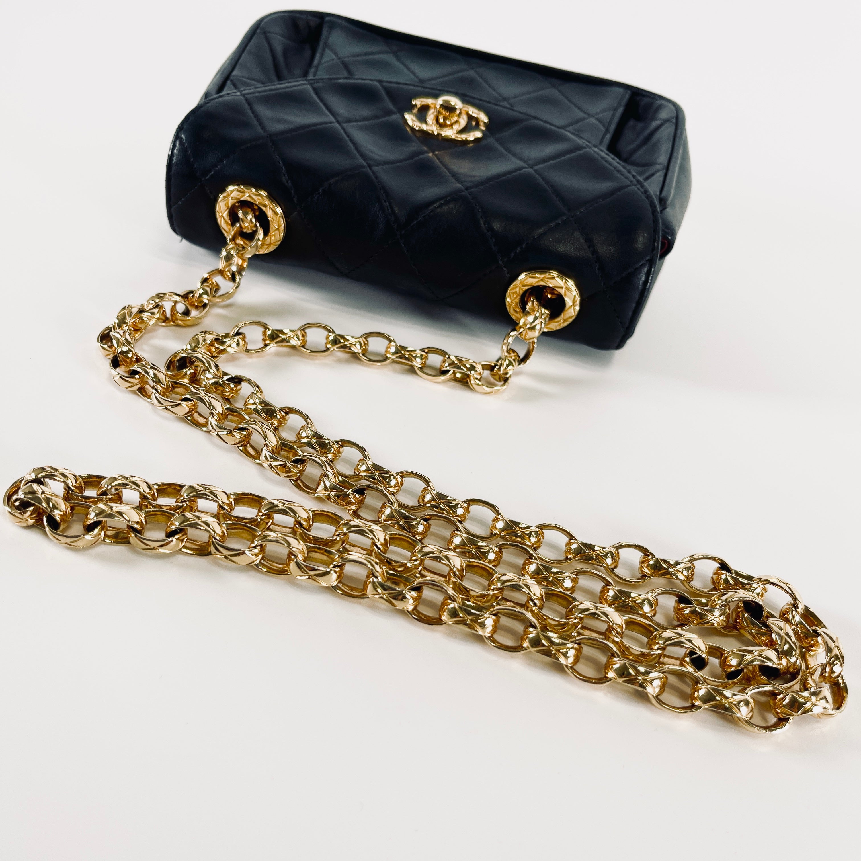 CHANEL Vintage Lambskin Matelasse Rope Chain Shoulder Bag