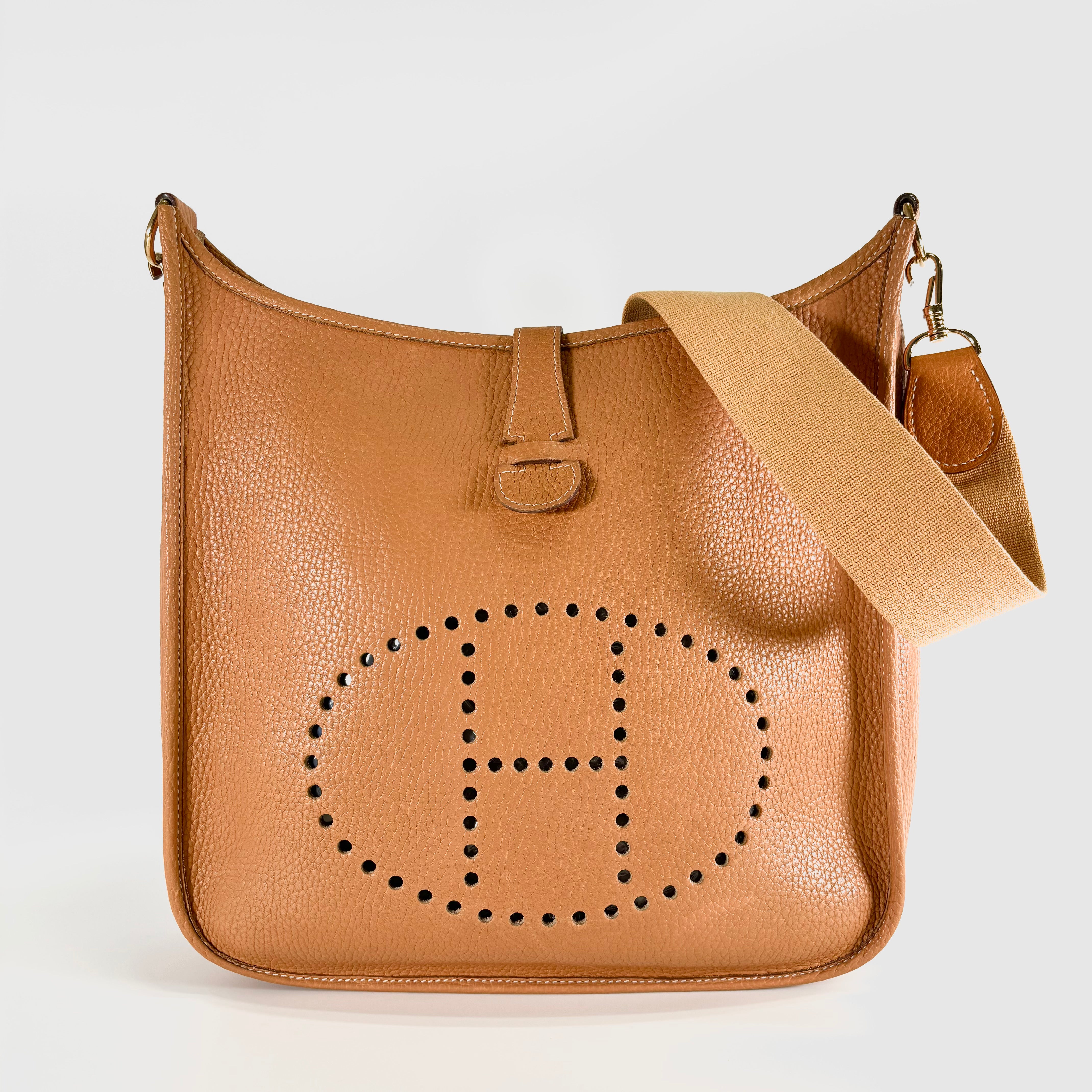 HERMES Evelyne Shoulder Bag