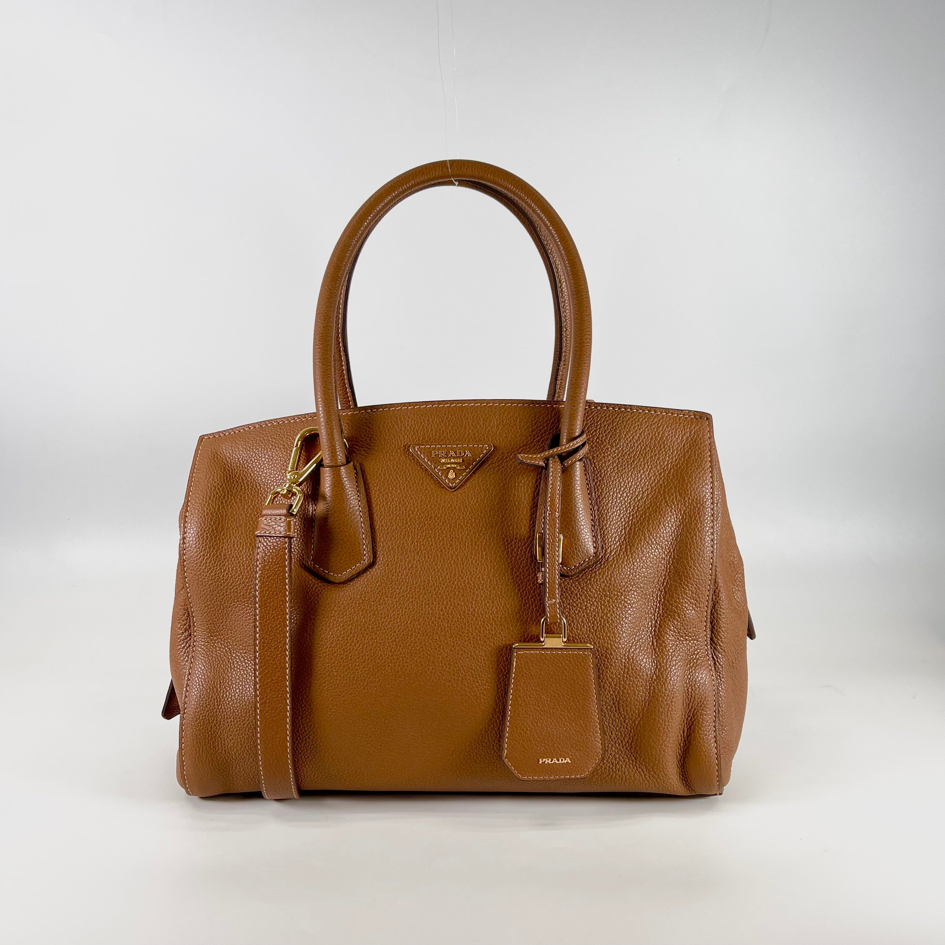 2601 secondhand PRADA hand bag Brown leather