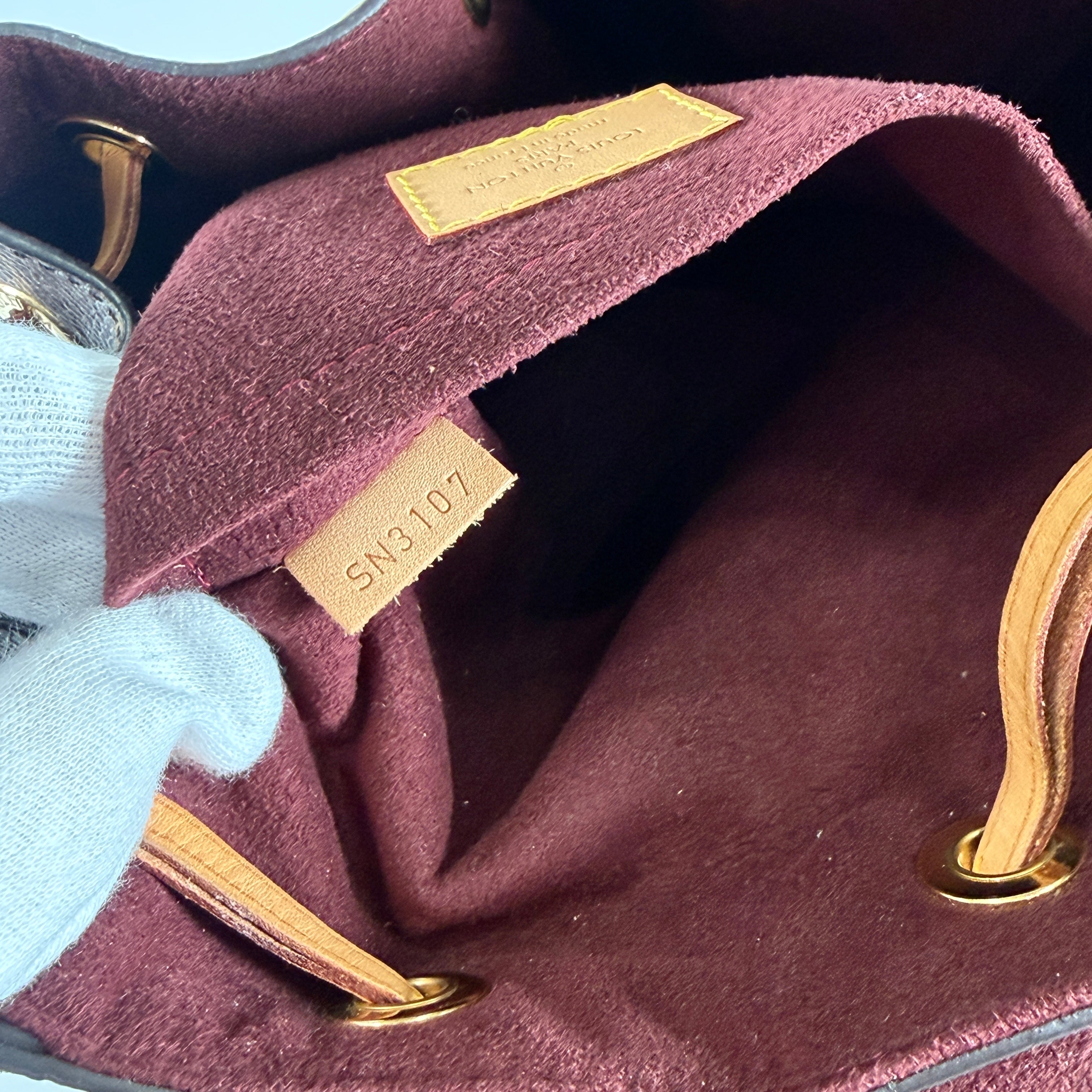 2606 secondhand LV Monogram M43431 backpack Montsouris