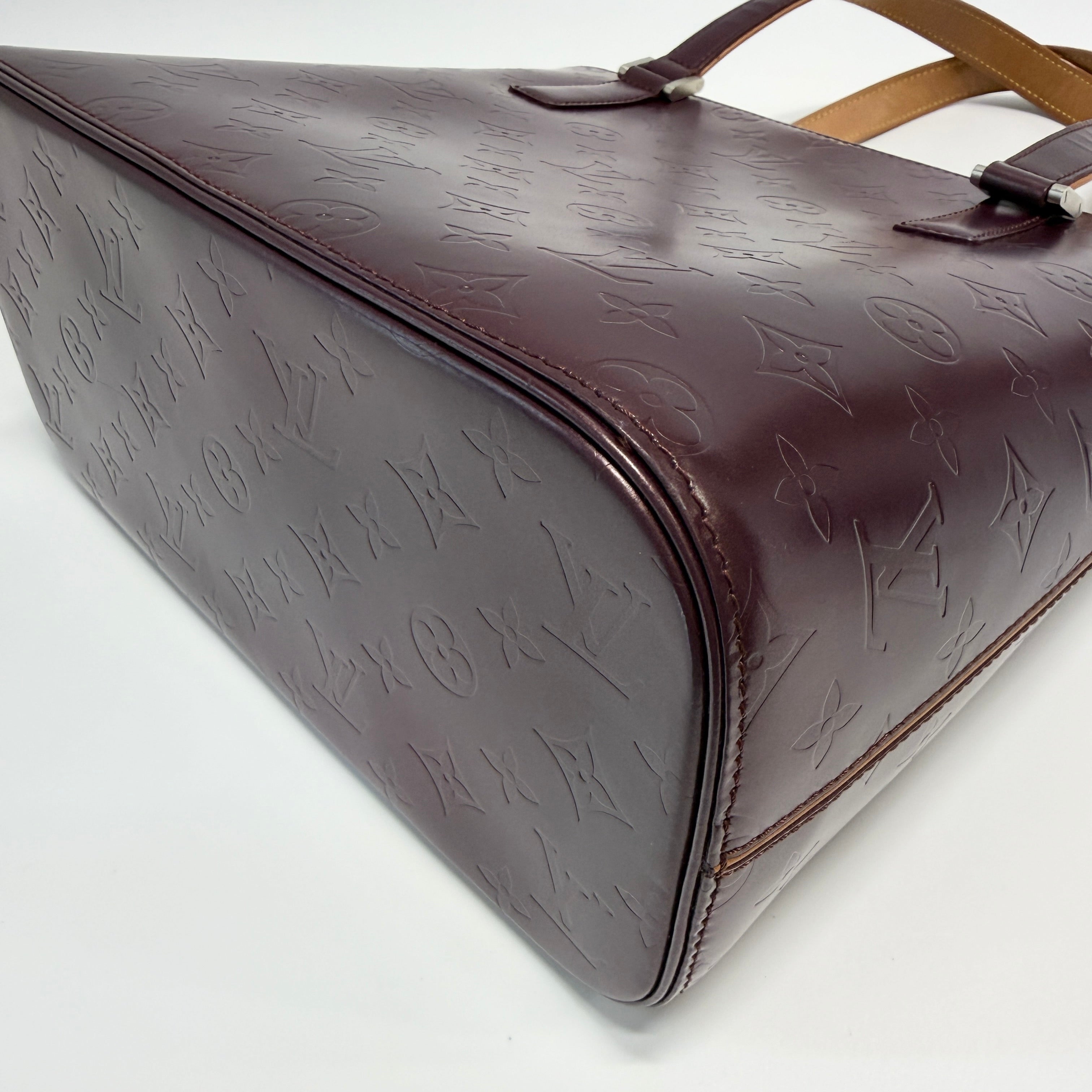 2606 secondhand LV Monogram mat Stockton