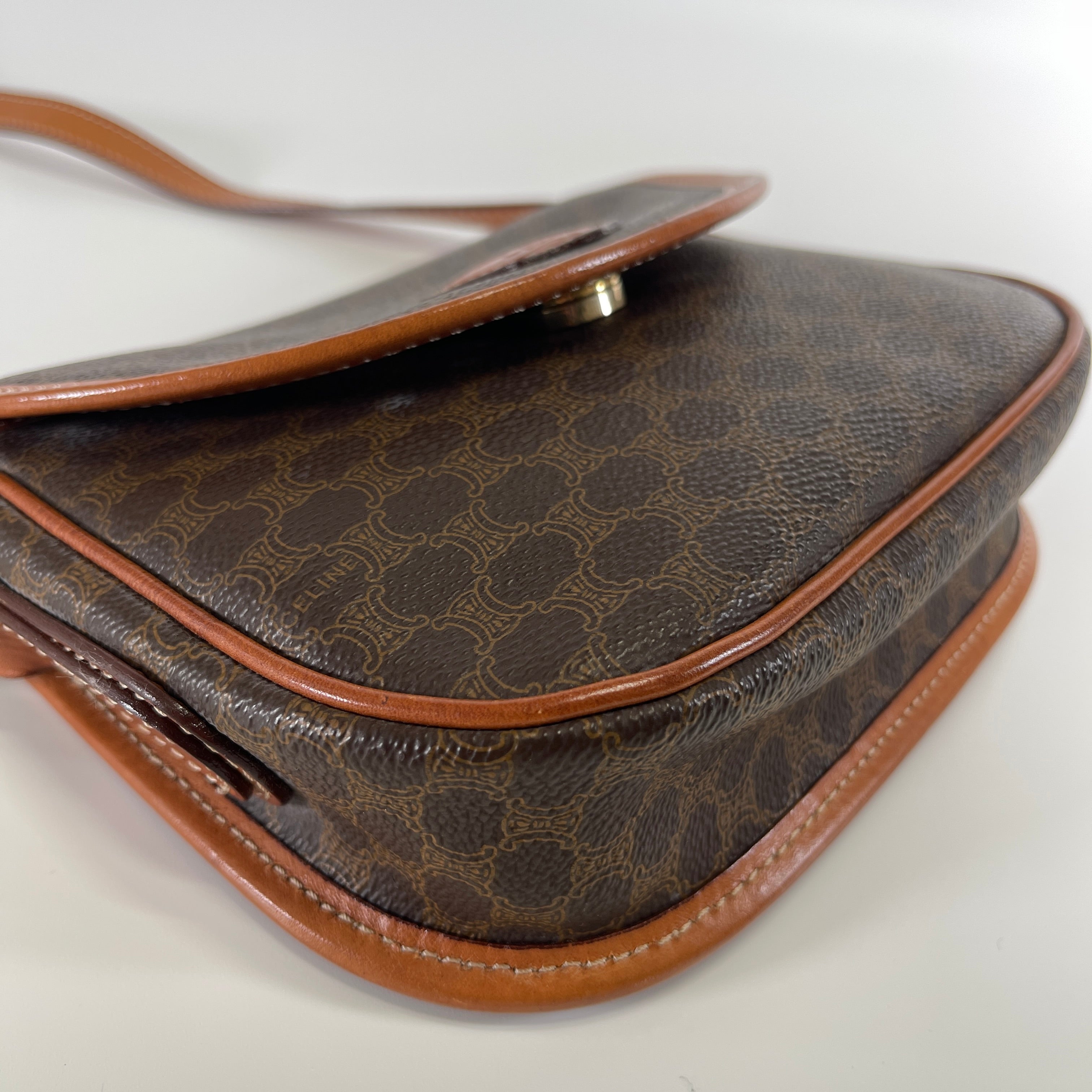2605 secondhand CELINE Macadam Shoulder bag