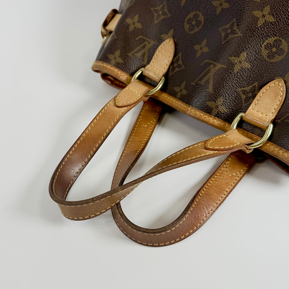2608 secondhand LV Monogram Batignolles M51156 VI0088