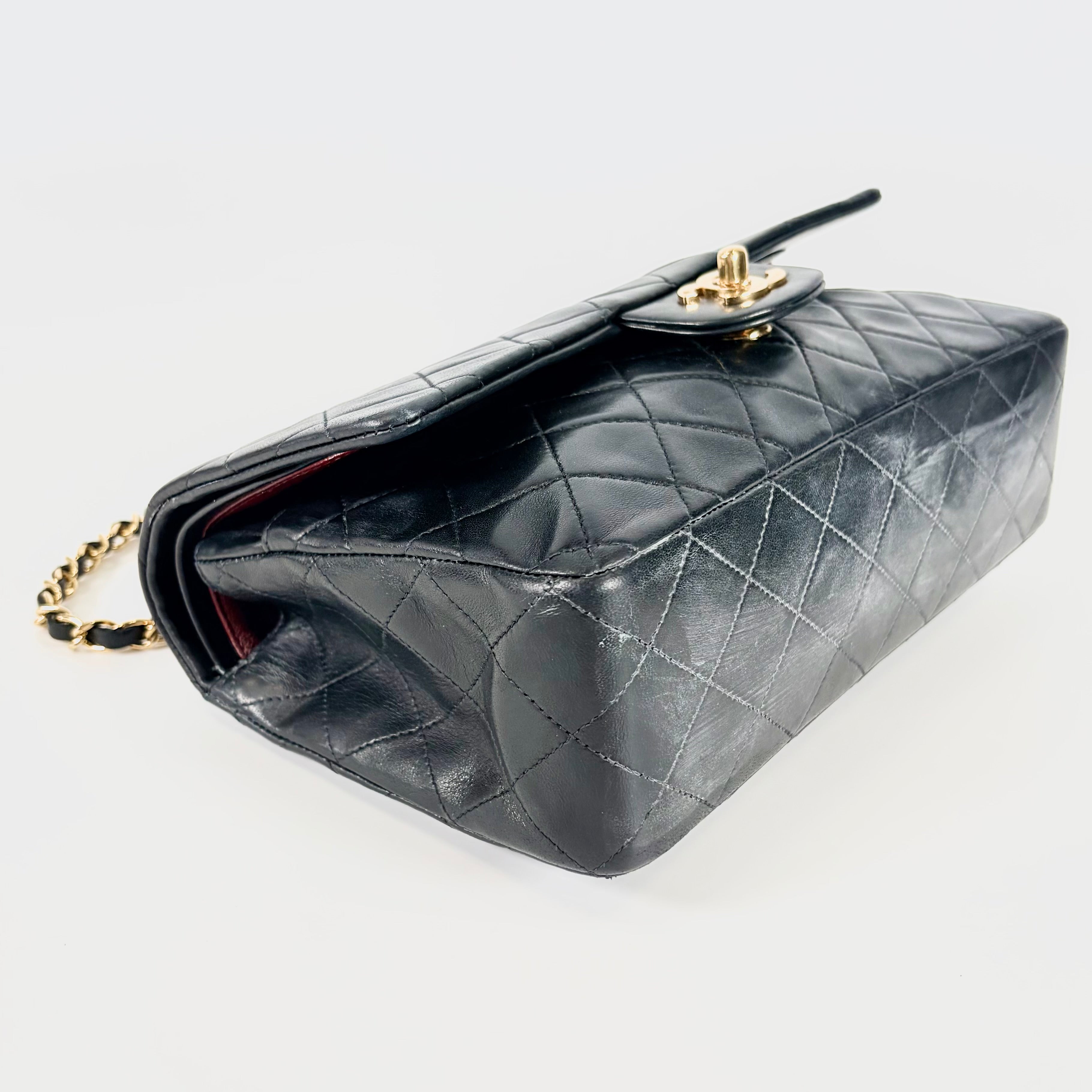 2605 secondhand CHANEL Matelasse Chain Shoulder Bag