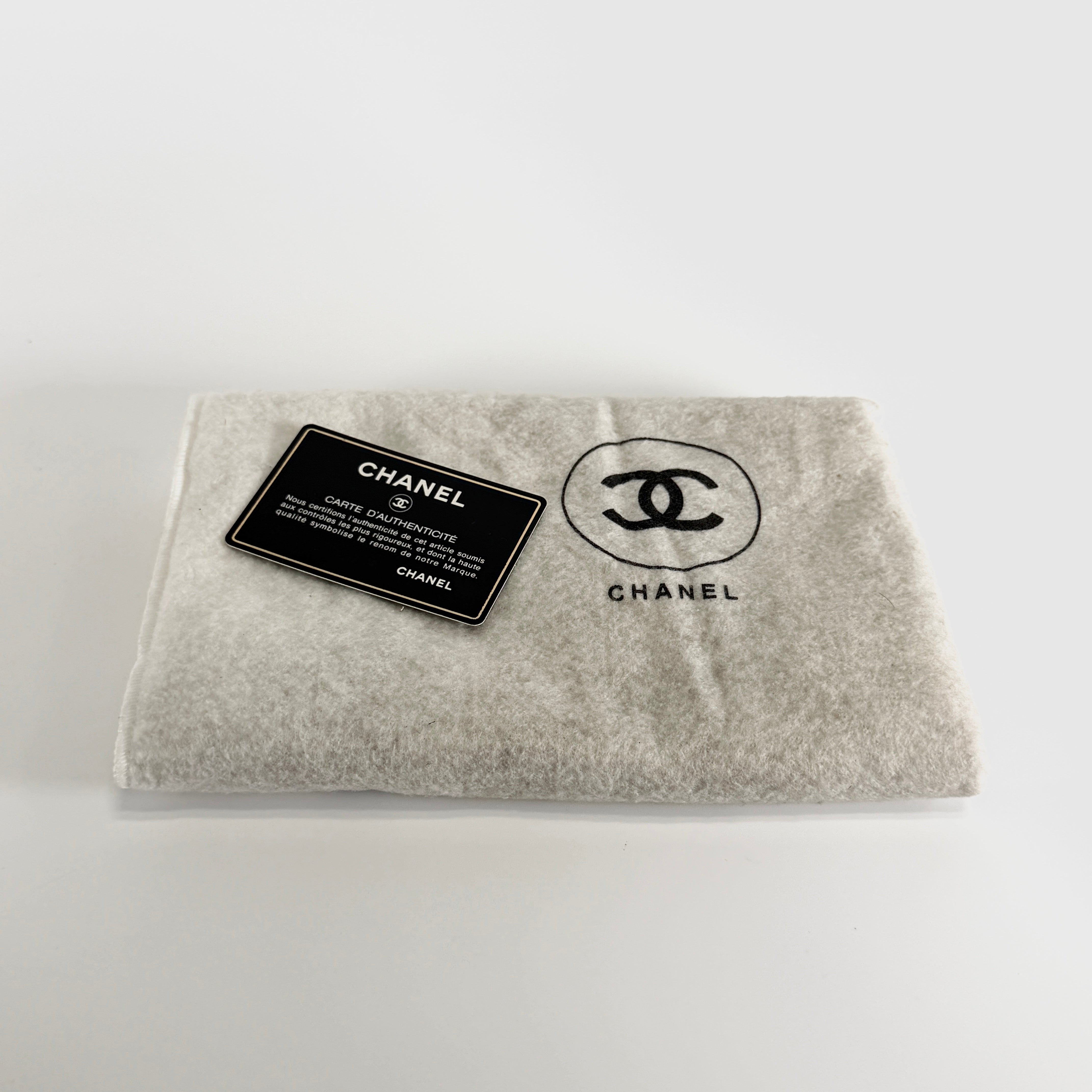 2606 secondhand CHANEL purse Shoulder bag