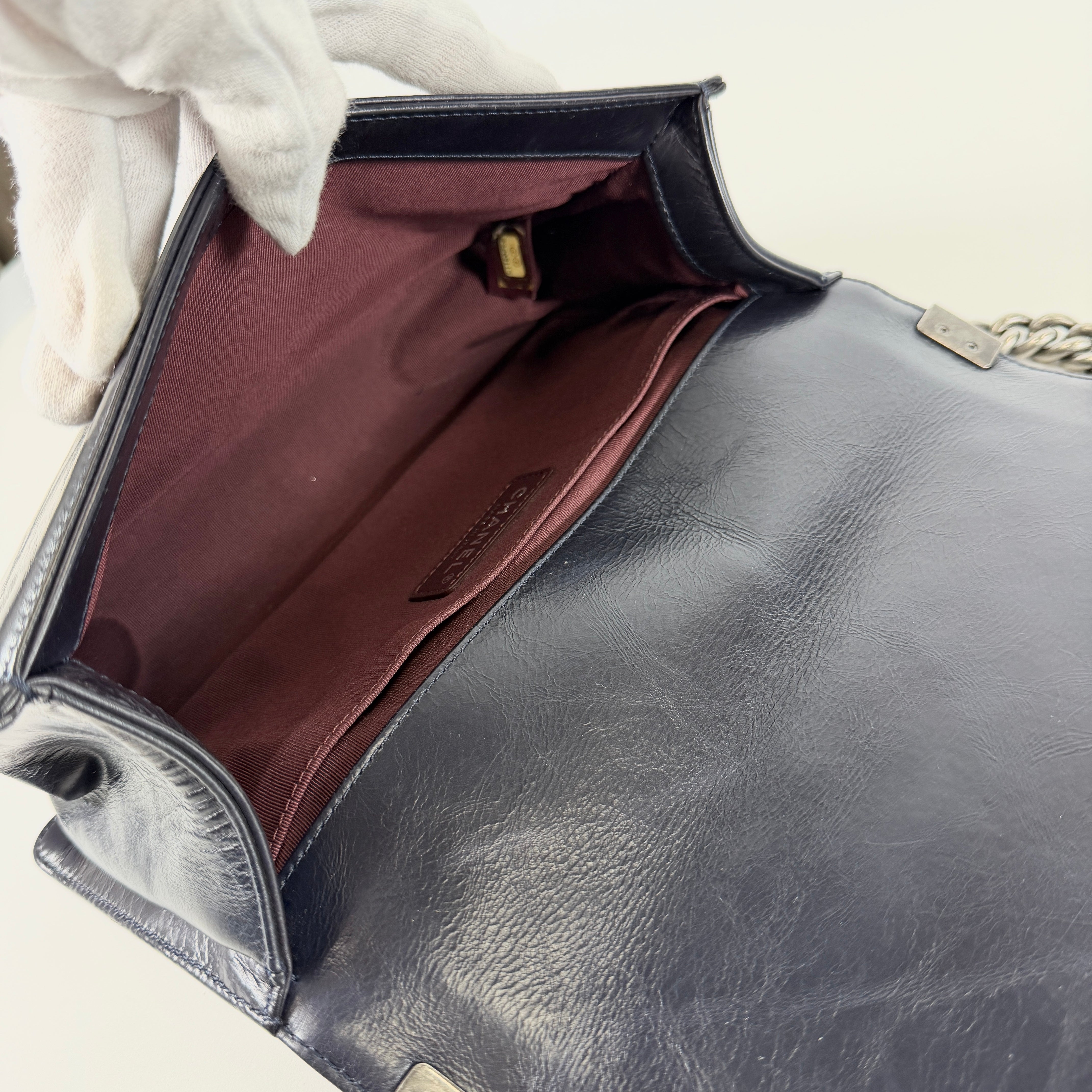 2606 secondhand CHANEL Boy Chain Shoulder Bag