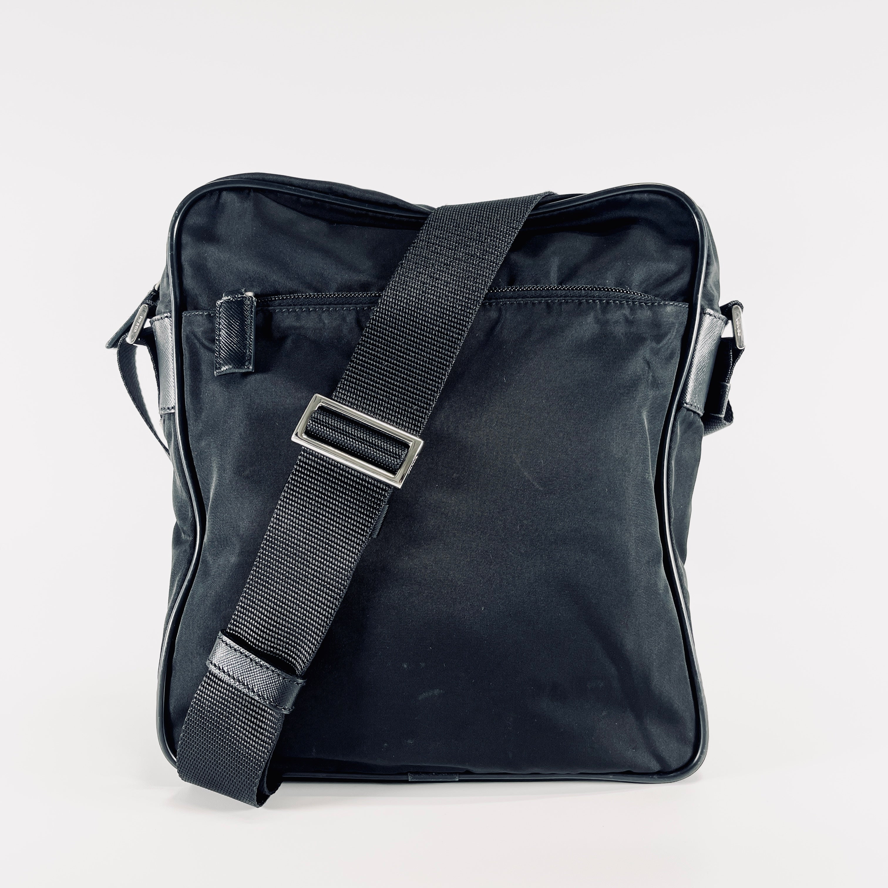 2604 secondhand PRADA camera bag