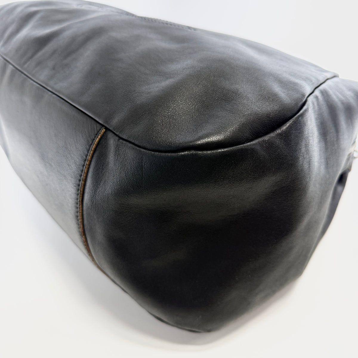 2607 secondhand CHANEL hand bag Cocomark Tote strike