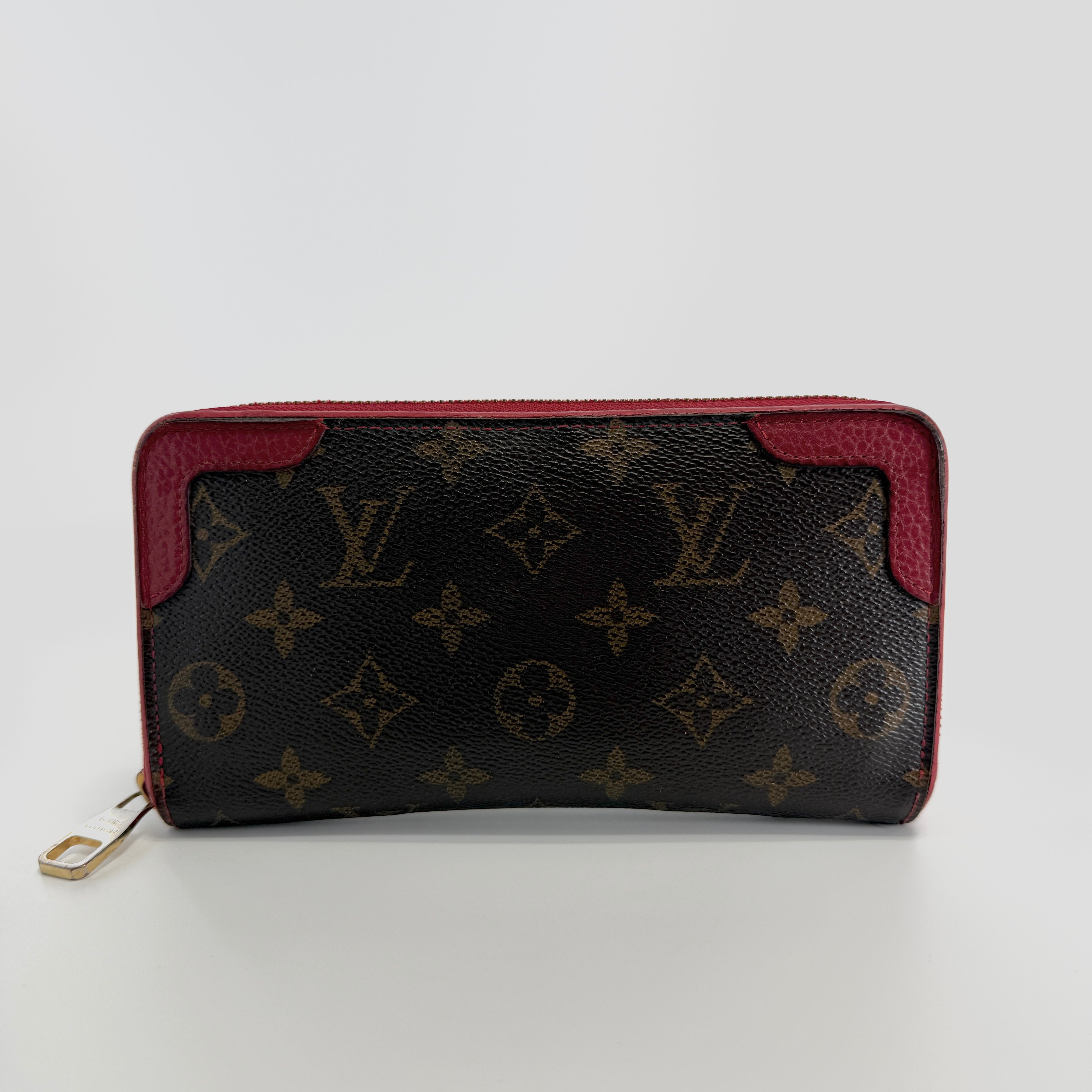 2606 secondhand LV Monogram Zippy Wallet Retiro