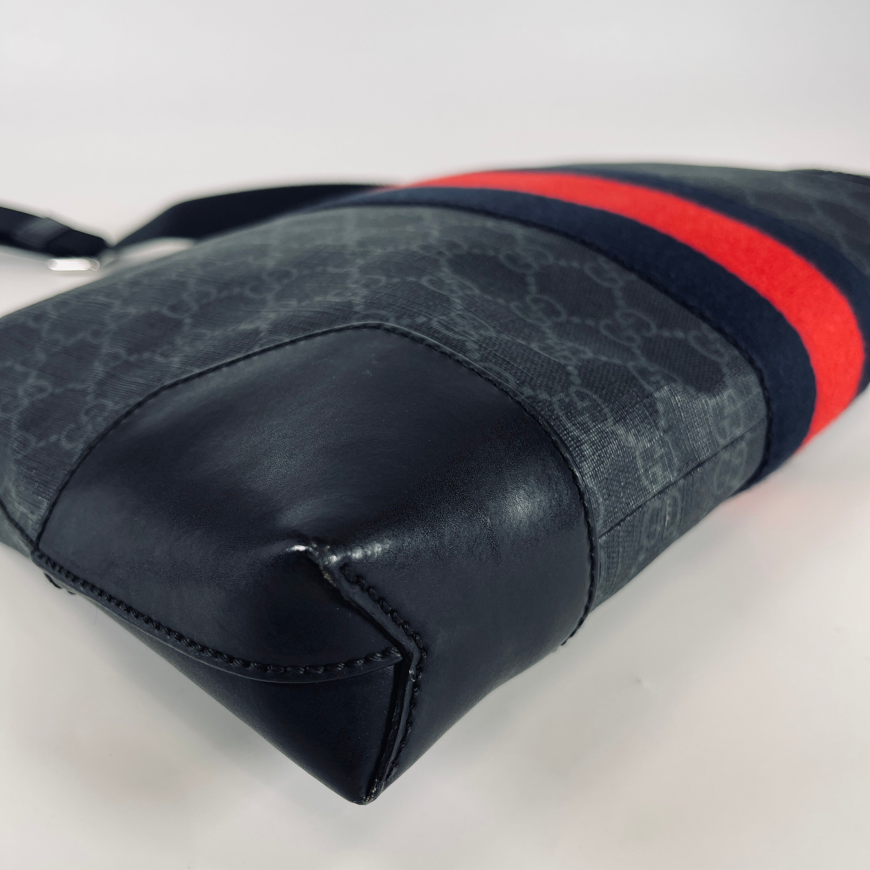 2605 secondhand GUCCI Messenger Bag GG Supreme Sherry line