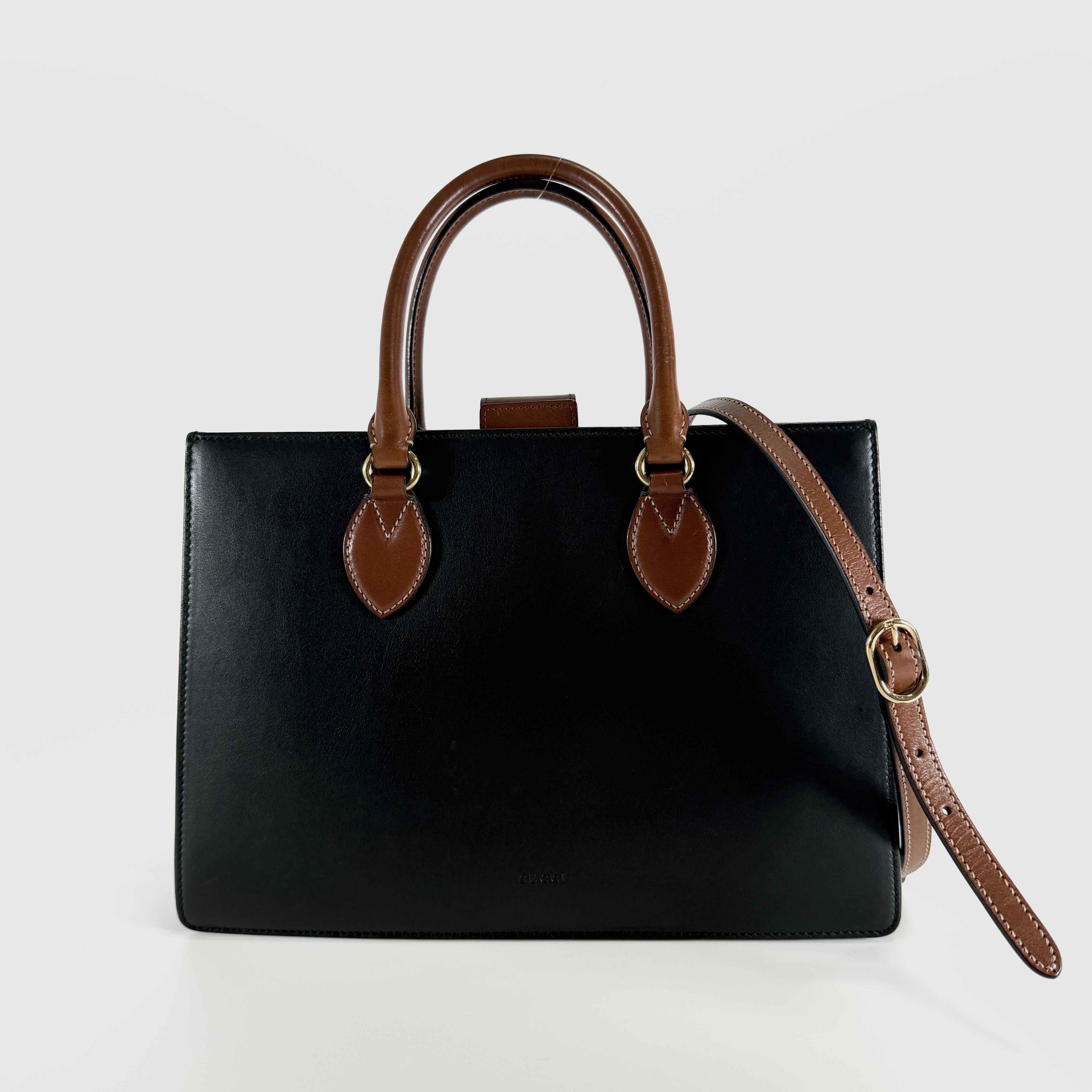 2606 secondhand GUCCI hand bag