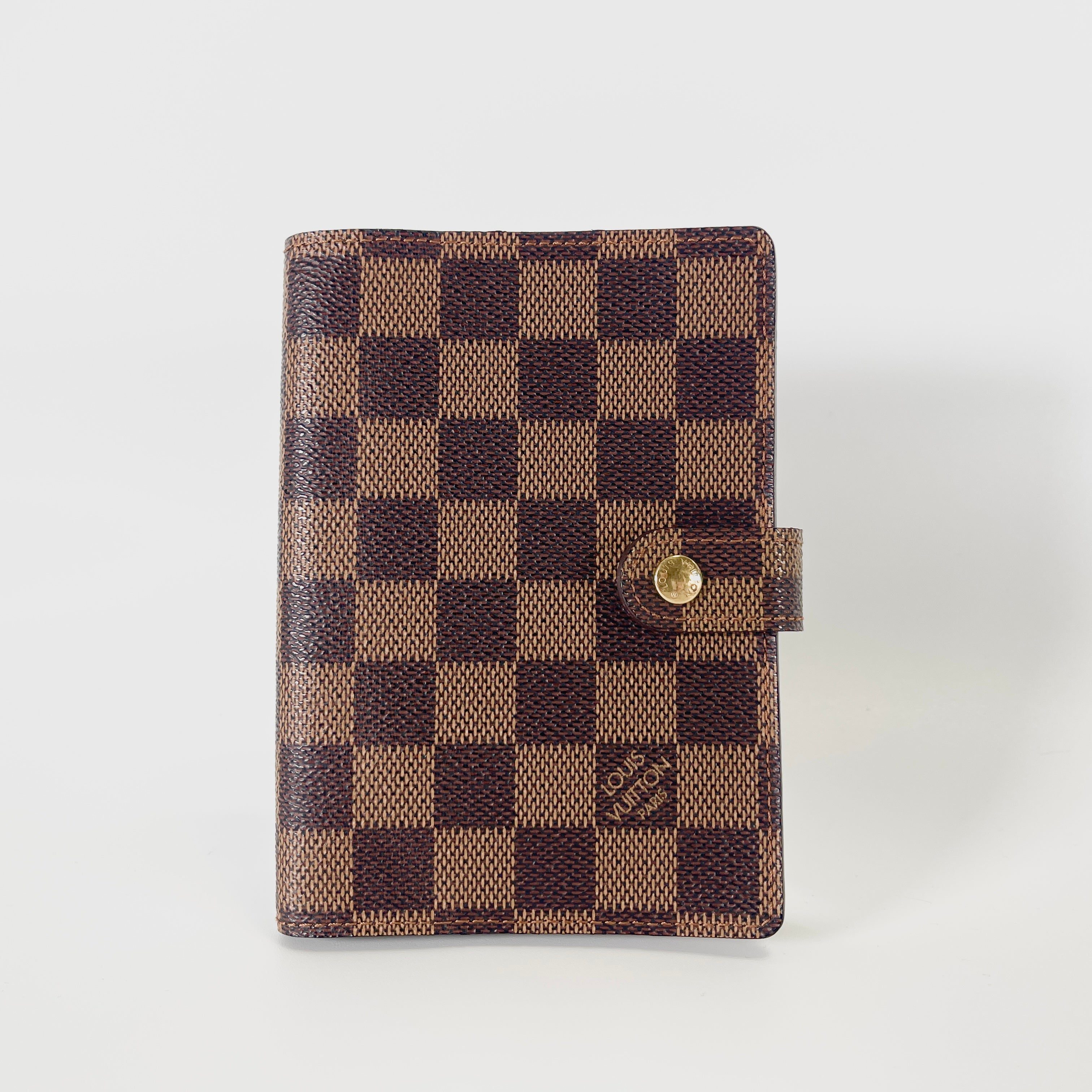 2605 secondhand LV Damier Agenda PM