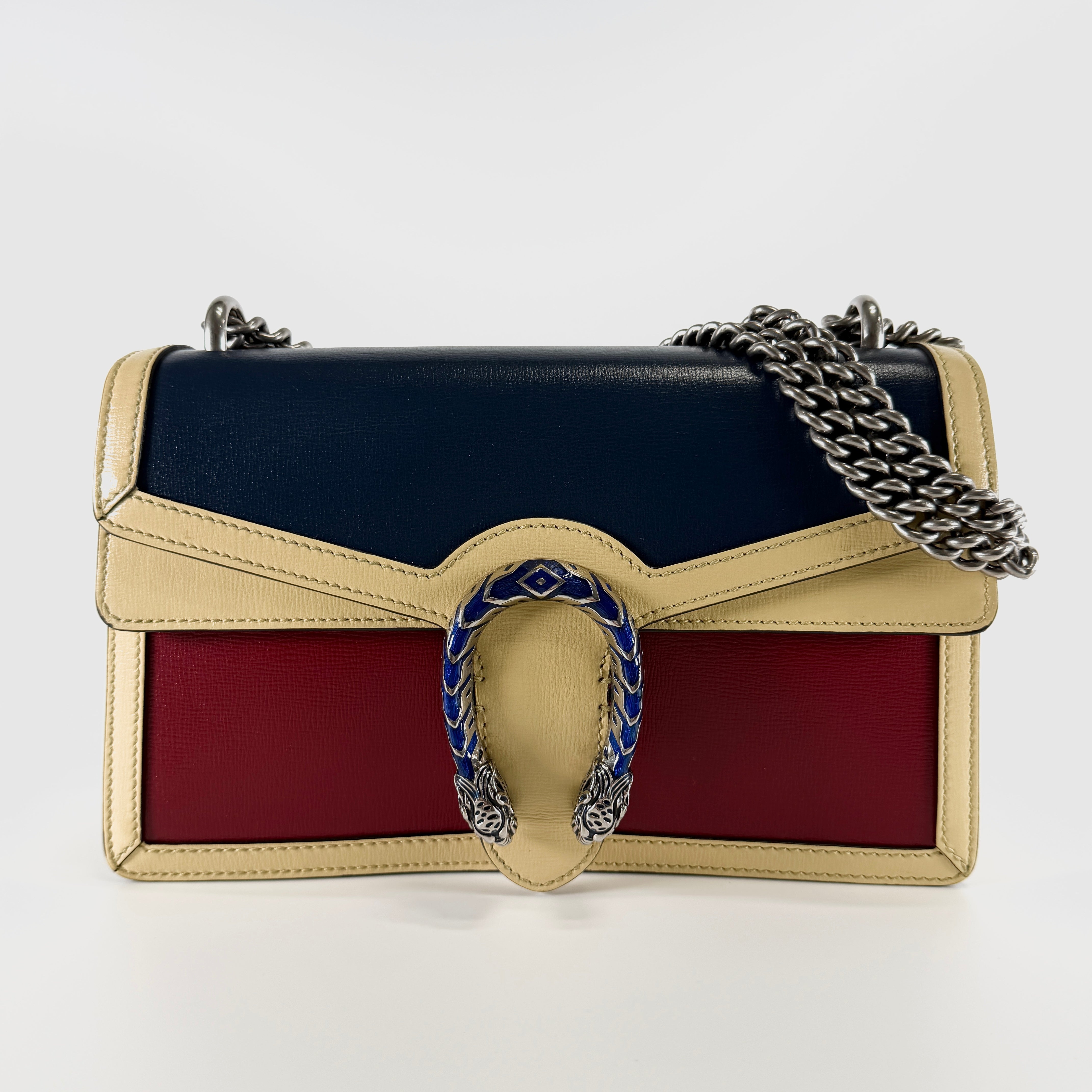 2606 secondhand GUCCI Chain Shoulder color