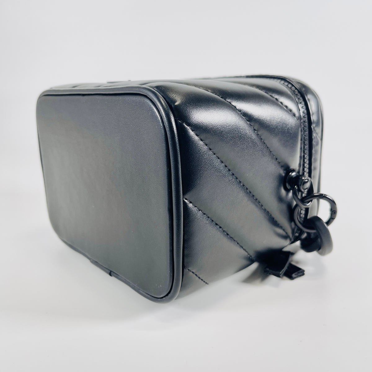 2608 secondhand SAINT LAURENT Vanity bag YSL quilting 2WAY BEAUTE line