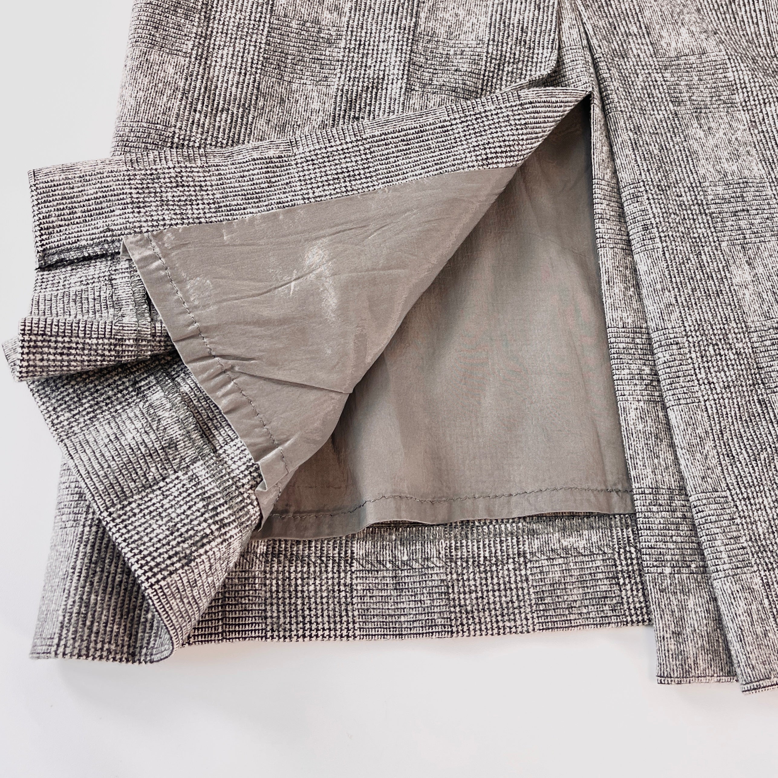 2606 secondhand MAX MARA set up