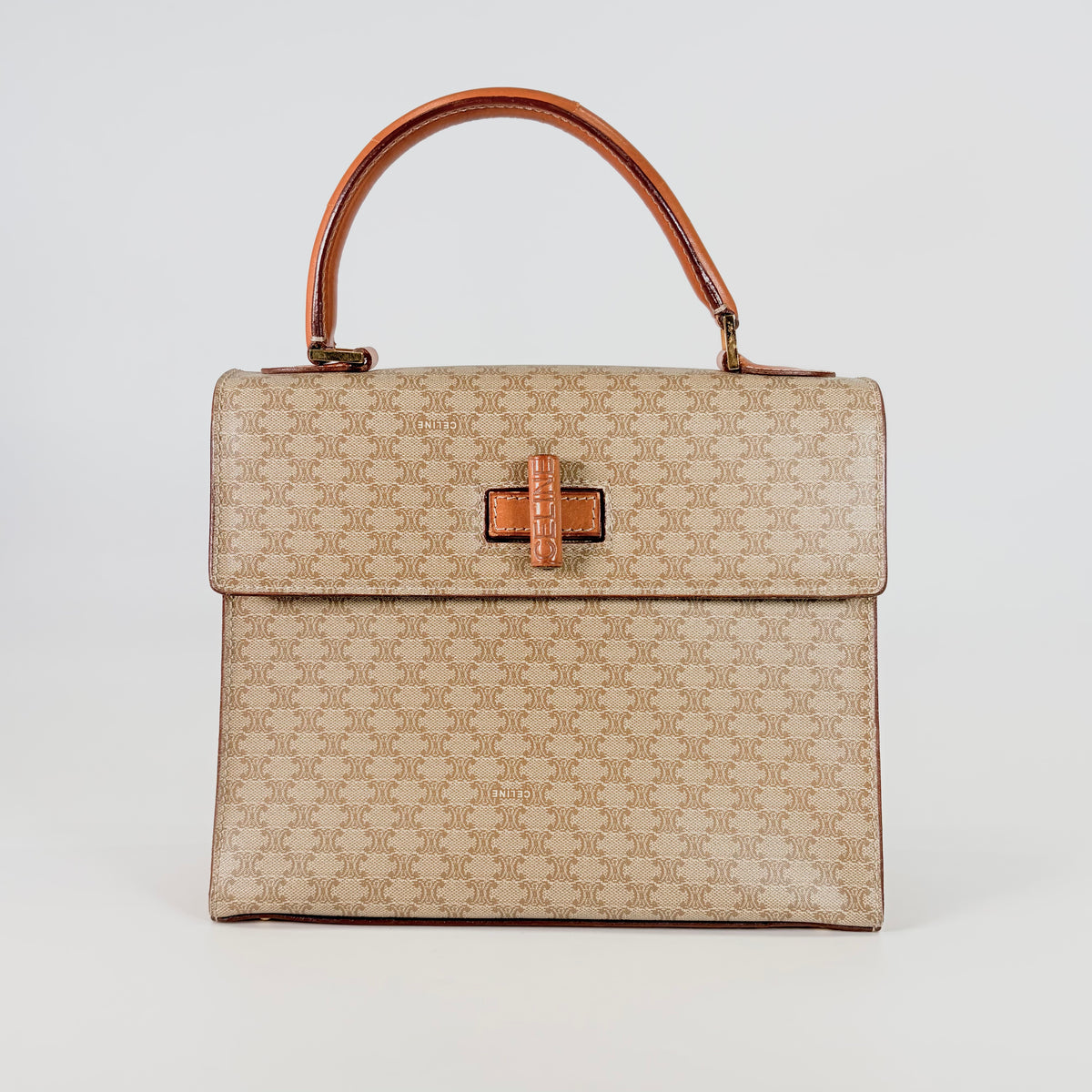 2605 secondhand CELINE hand bag turn Lock flap top handle hand pocket