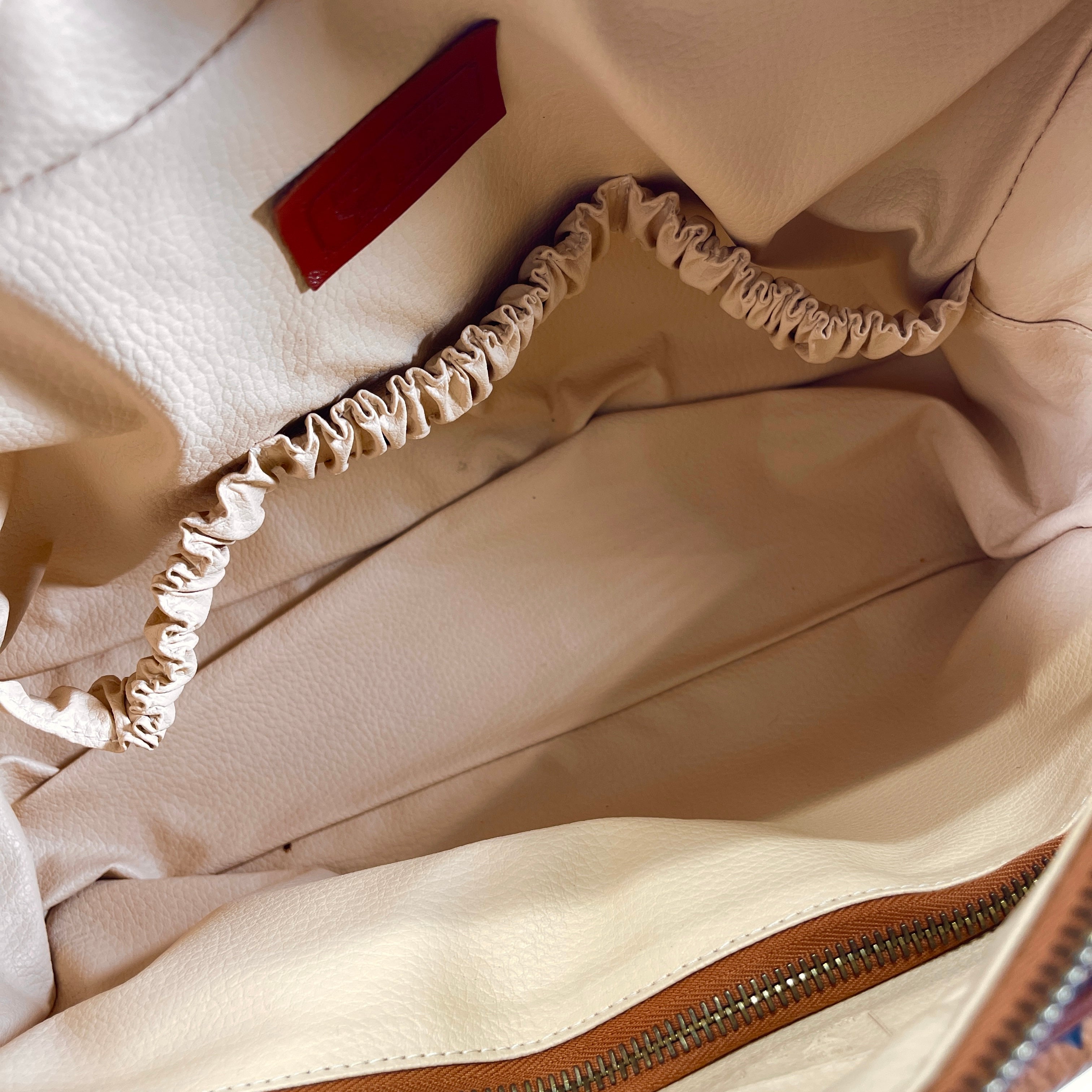 2606 secondhand MCM Second bag Camel