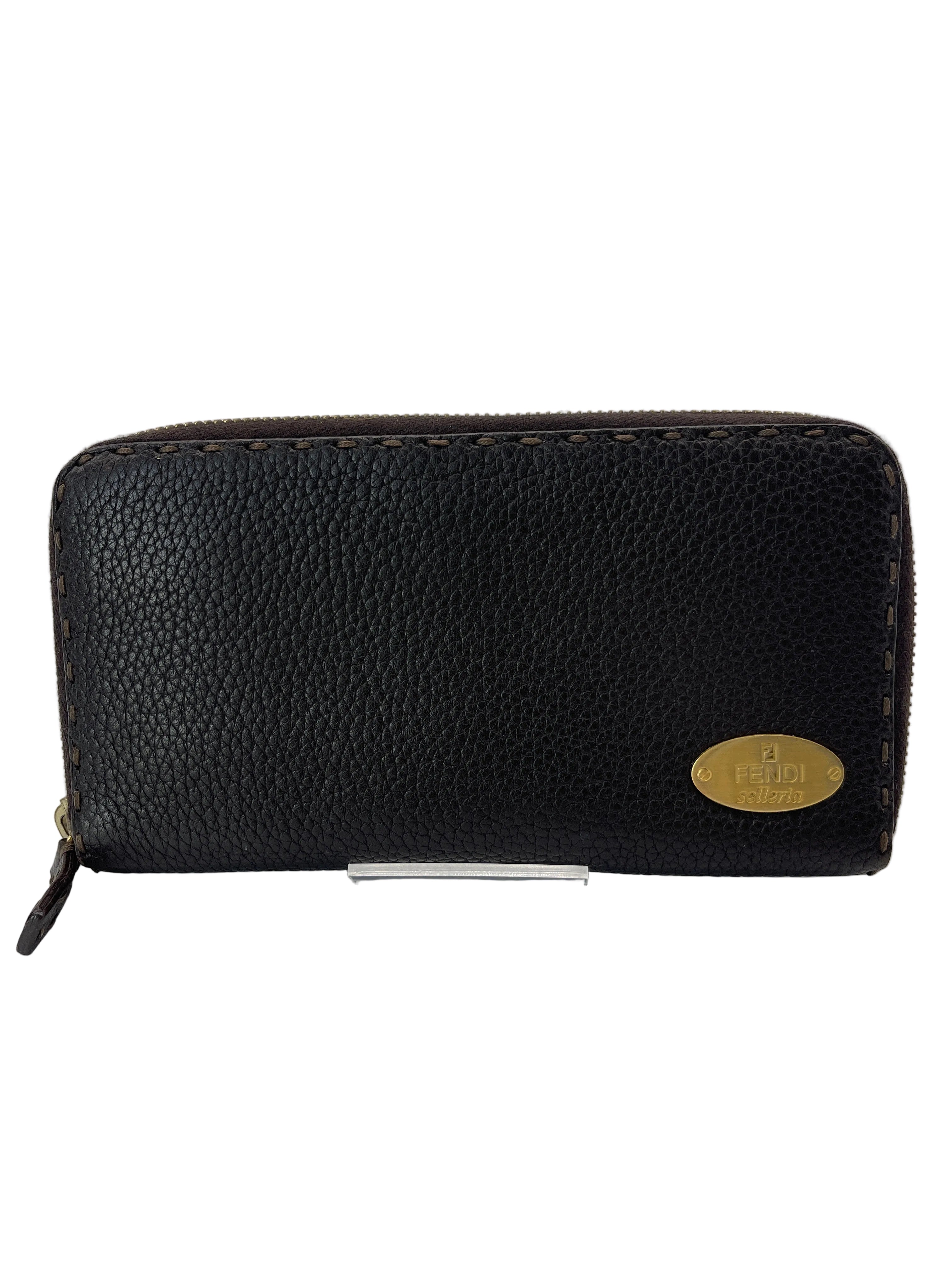 2511 FENDI Selleria Round Zipper Long Wallet