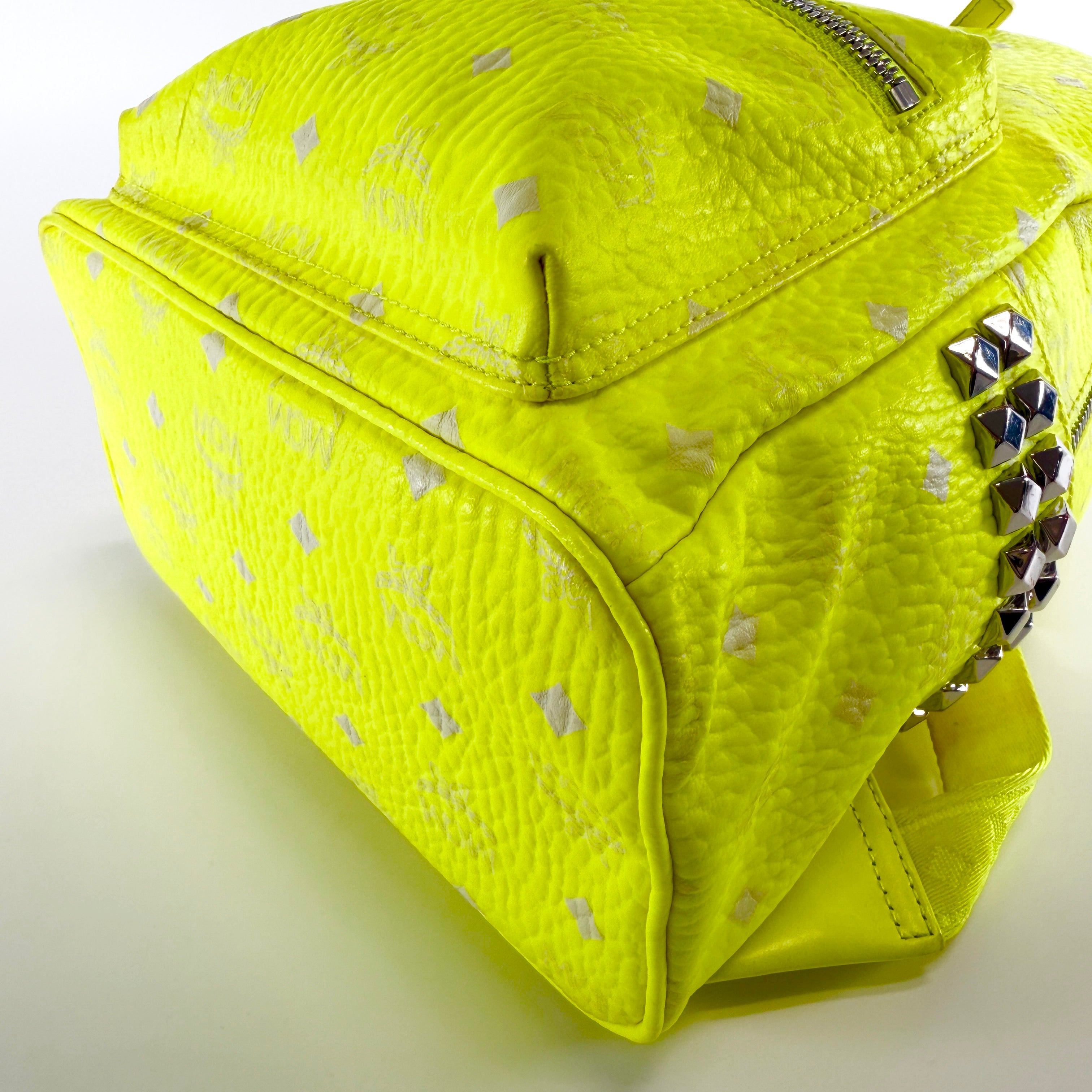 2605 secondhand MCM backpack