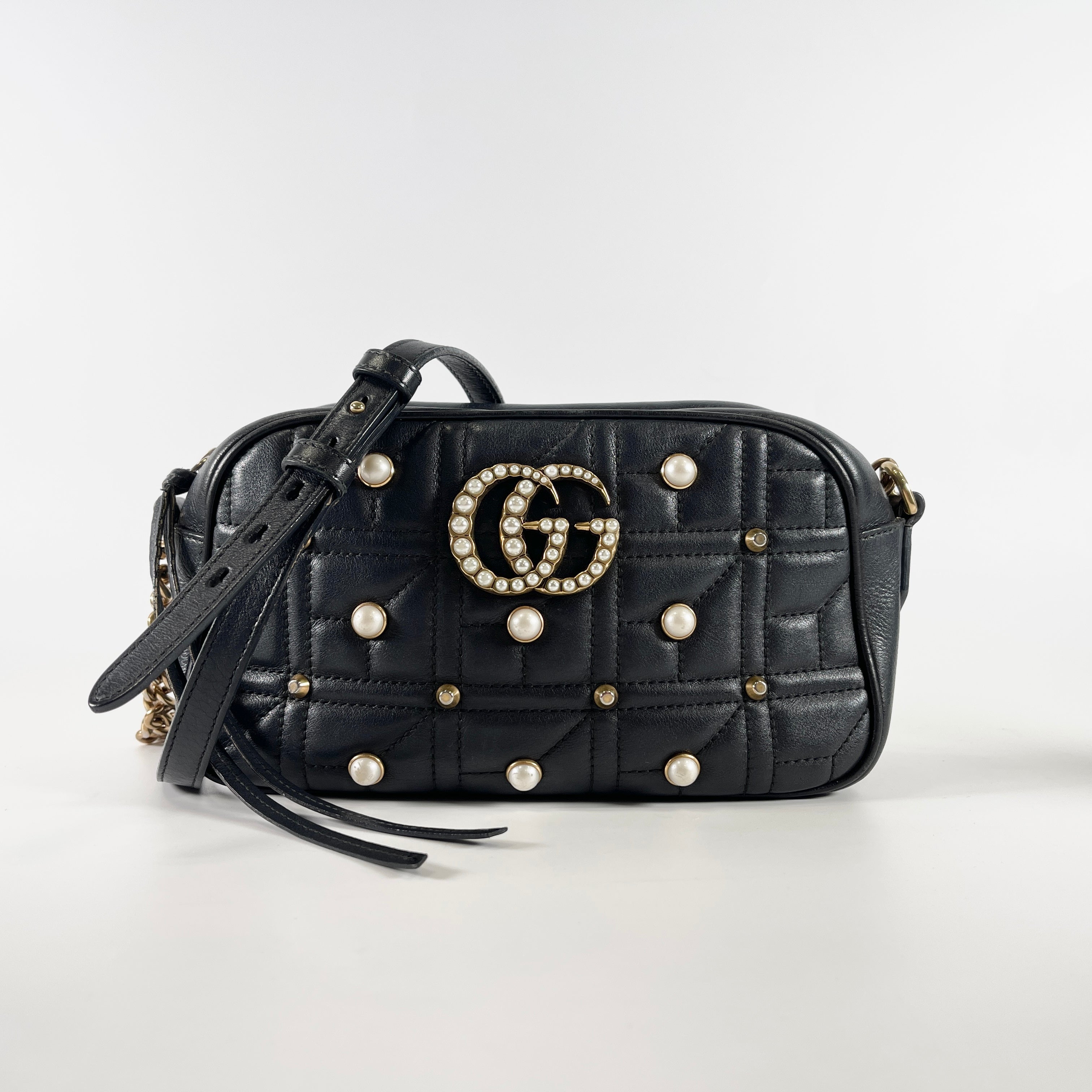 2602 secondhand GUCCI GG Marmont Pearl shoulder black 998
