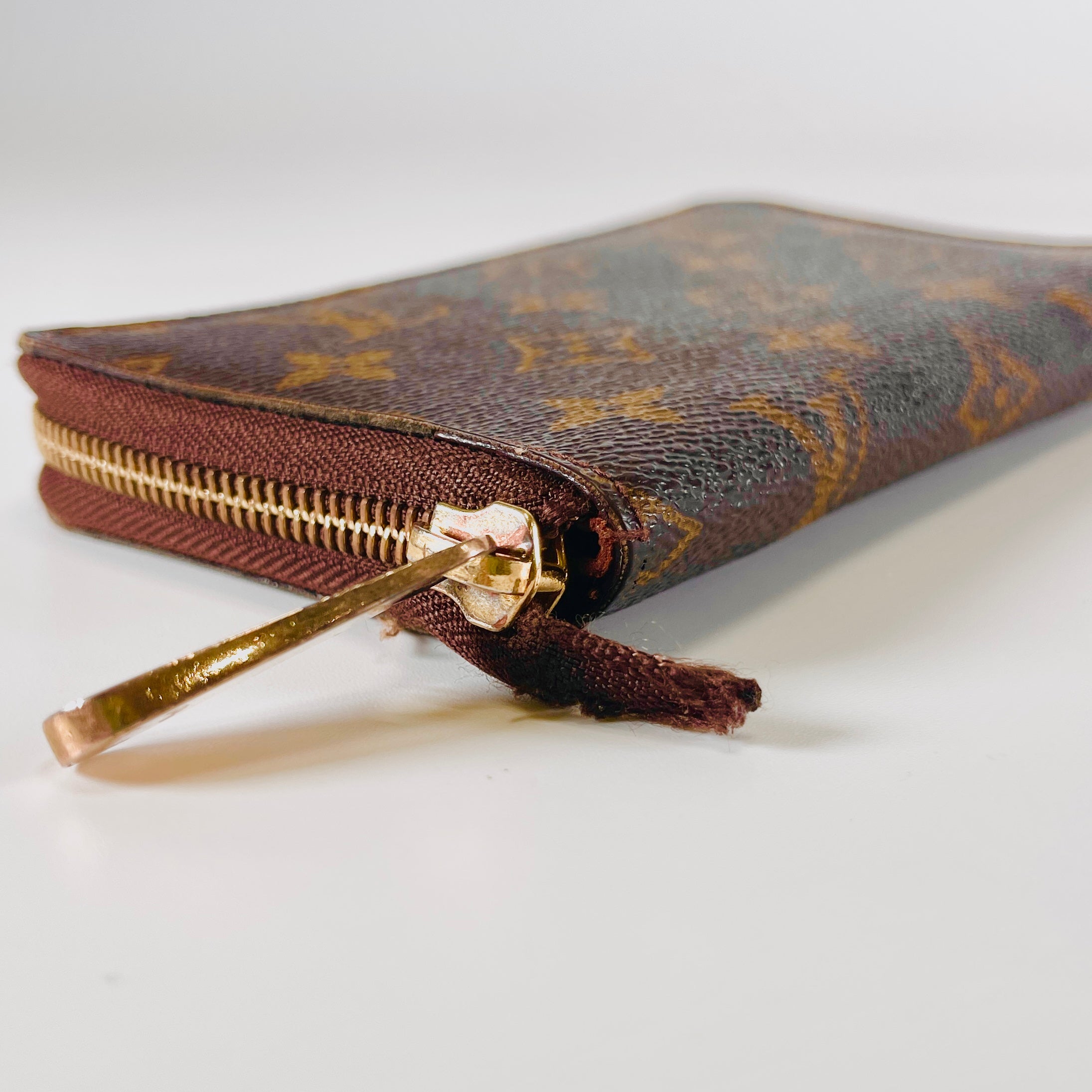 2606 secondhand LV Monogram ★M40499