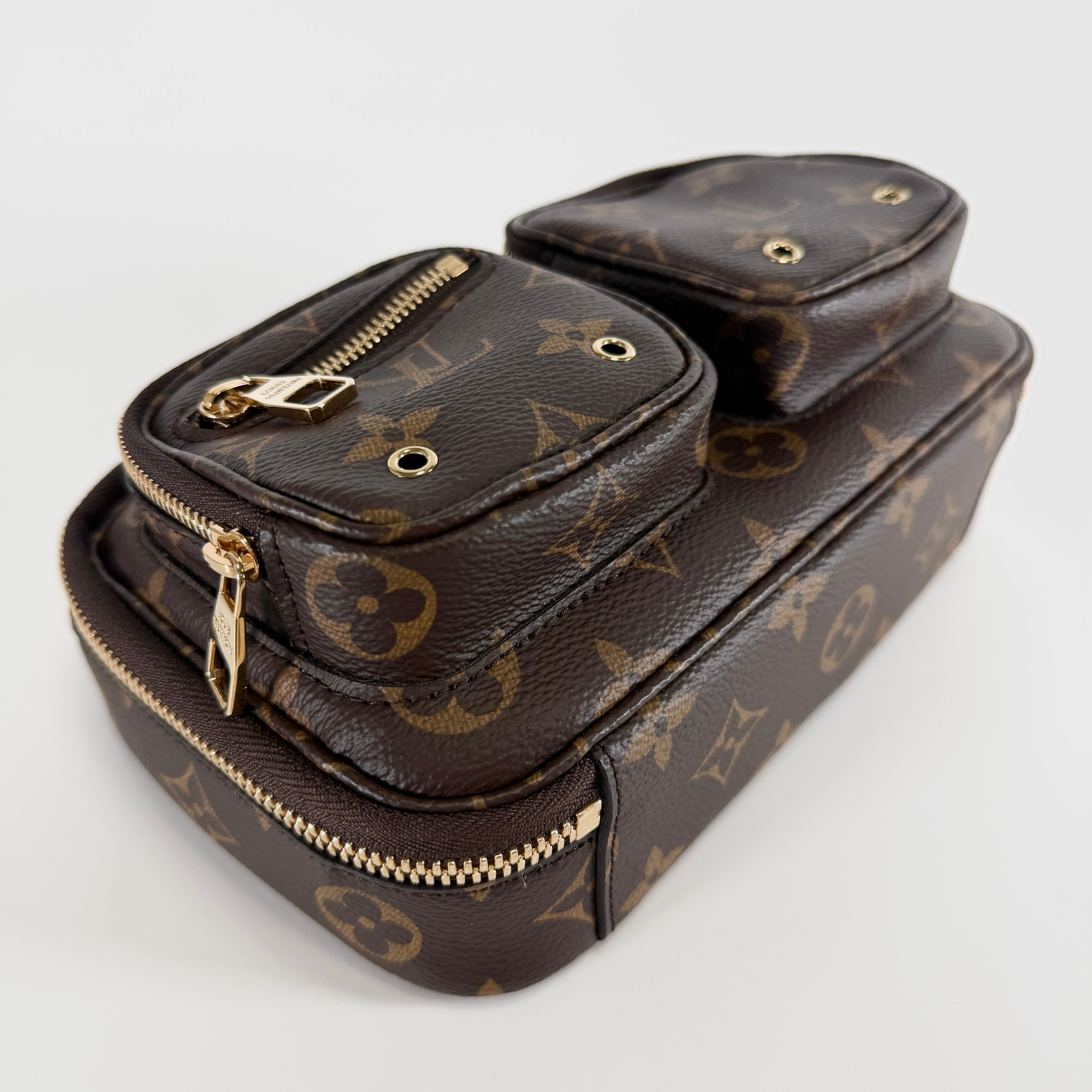 2607 secondhand LV ※ Separate exhibition M80446 Monogram cross body Brown MB0
