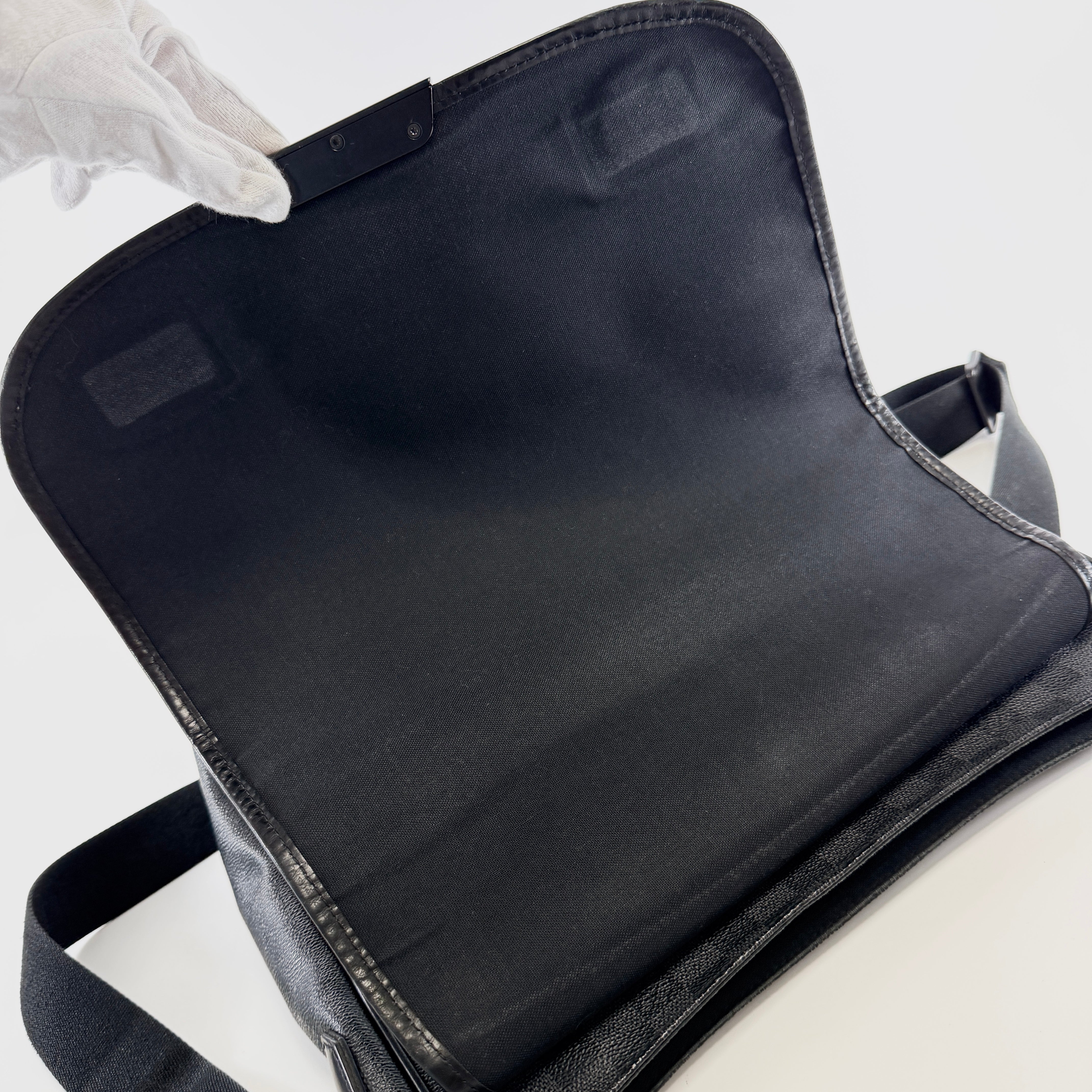 2608 secondhand LV Damier Graphite Daniel MM