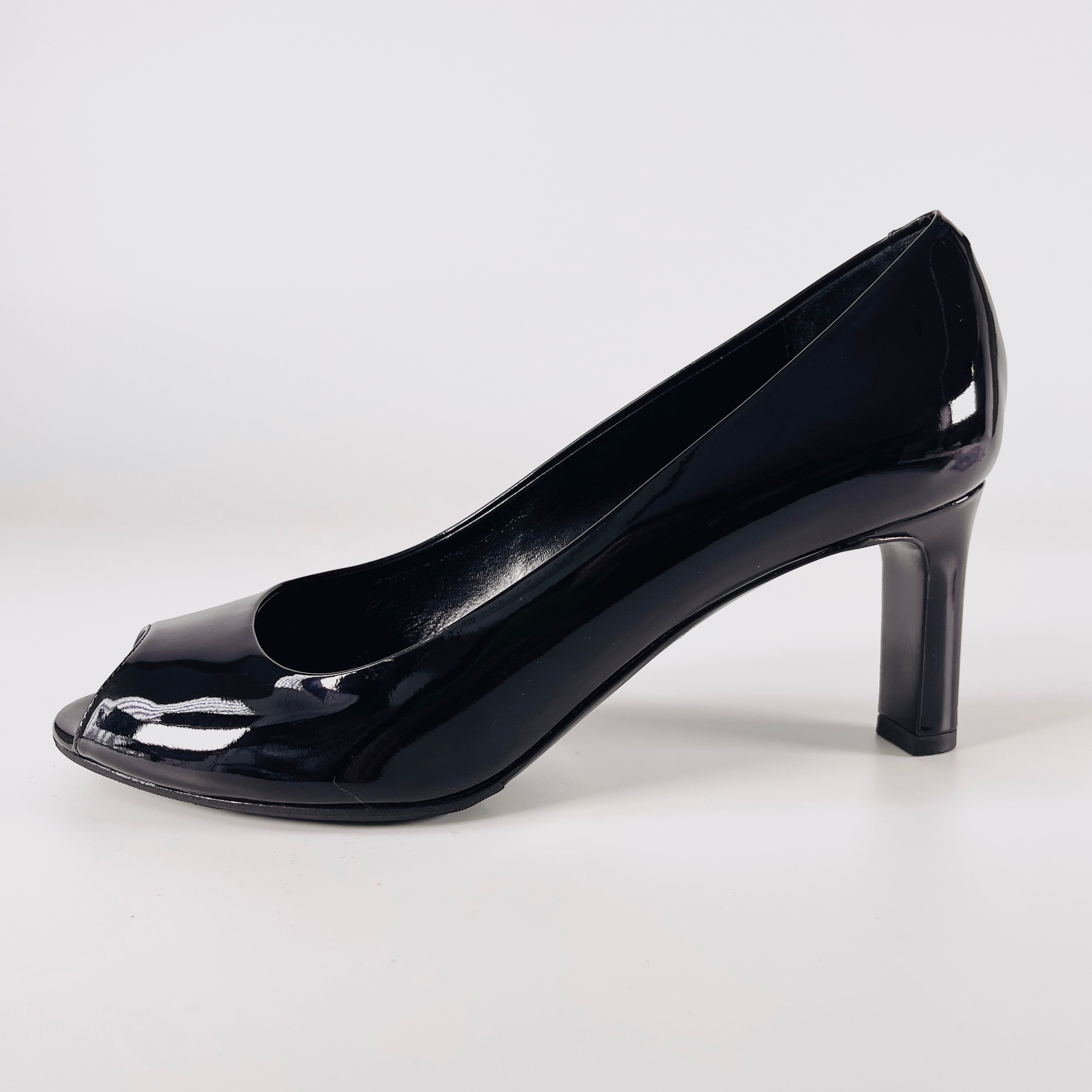 2605 secondhand HERMES Patent Leather Open Toe pumps 36 Women's black